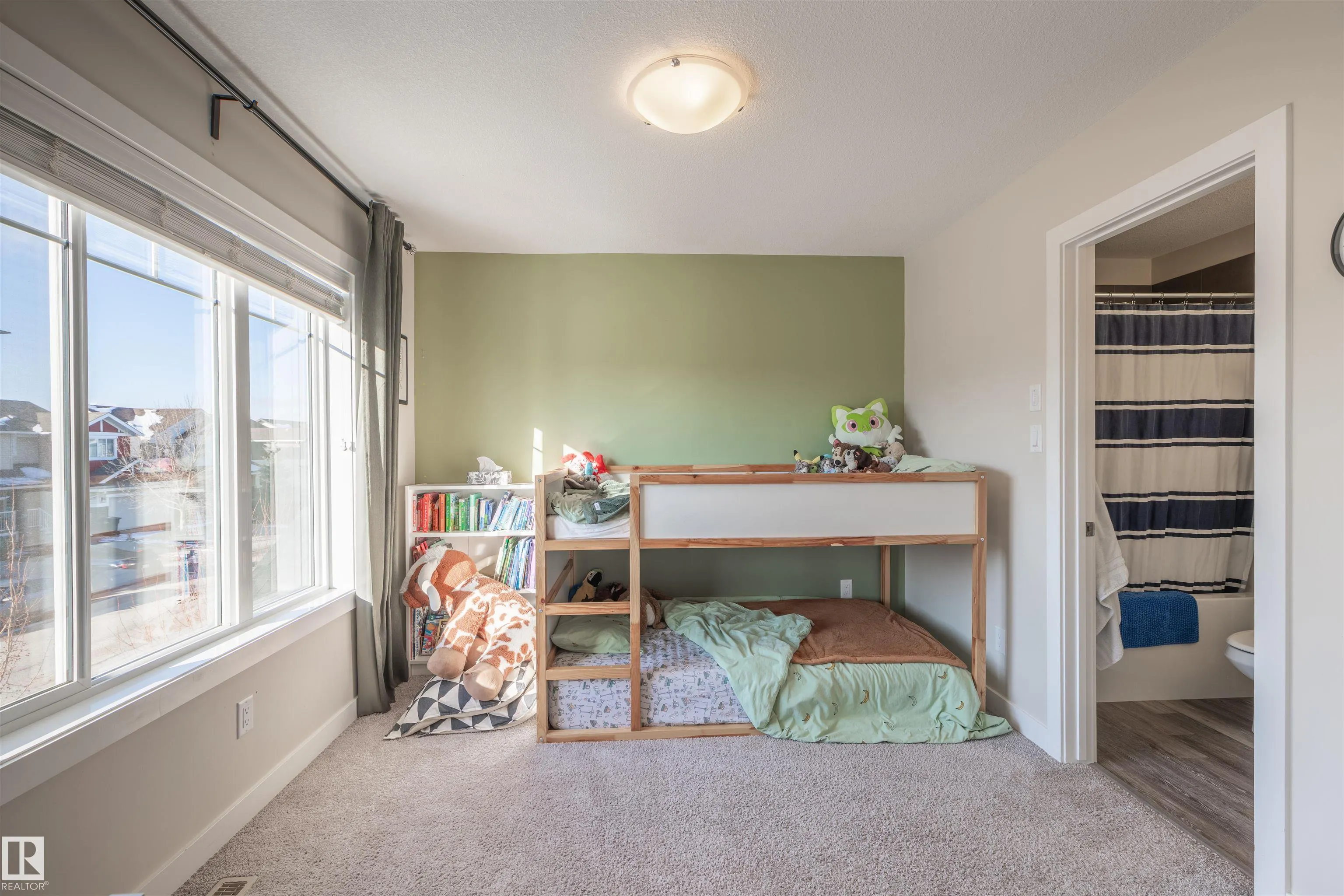 565 CHAPPELLE Drive