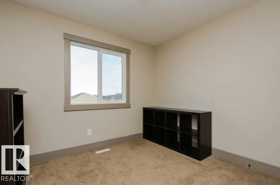 7233 ARMOUR Crescent