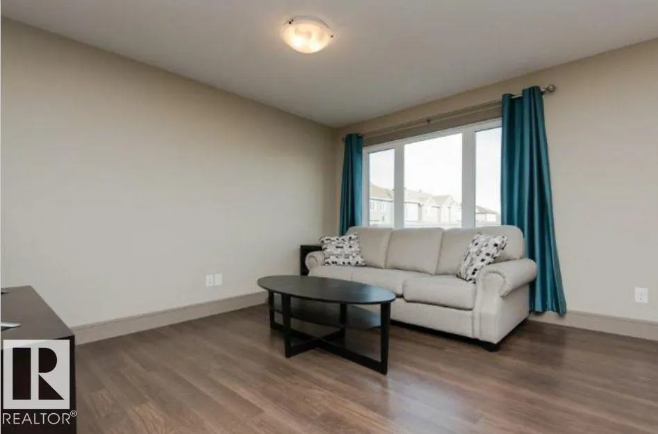 7233 ARMOUR Crescent