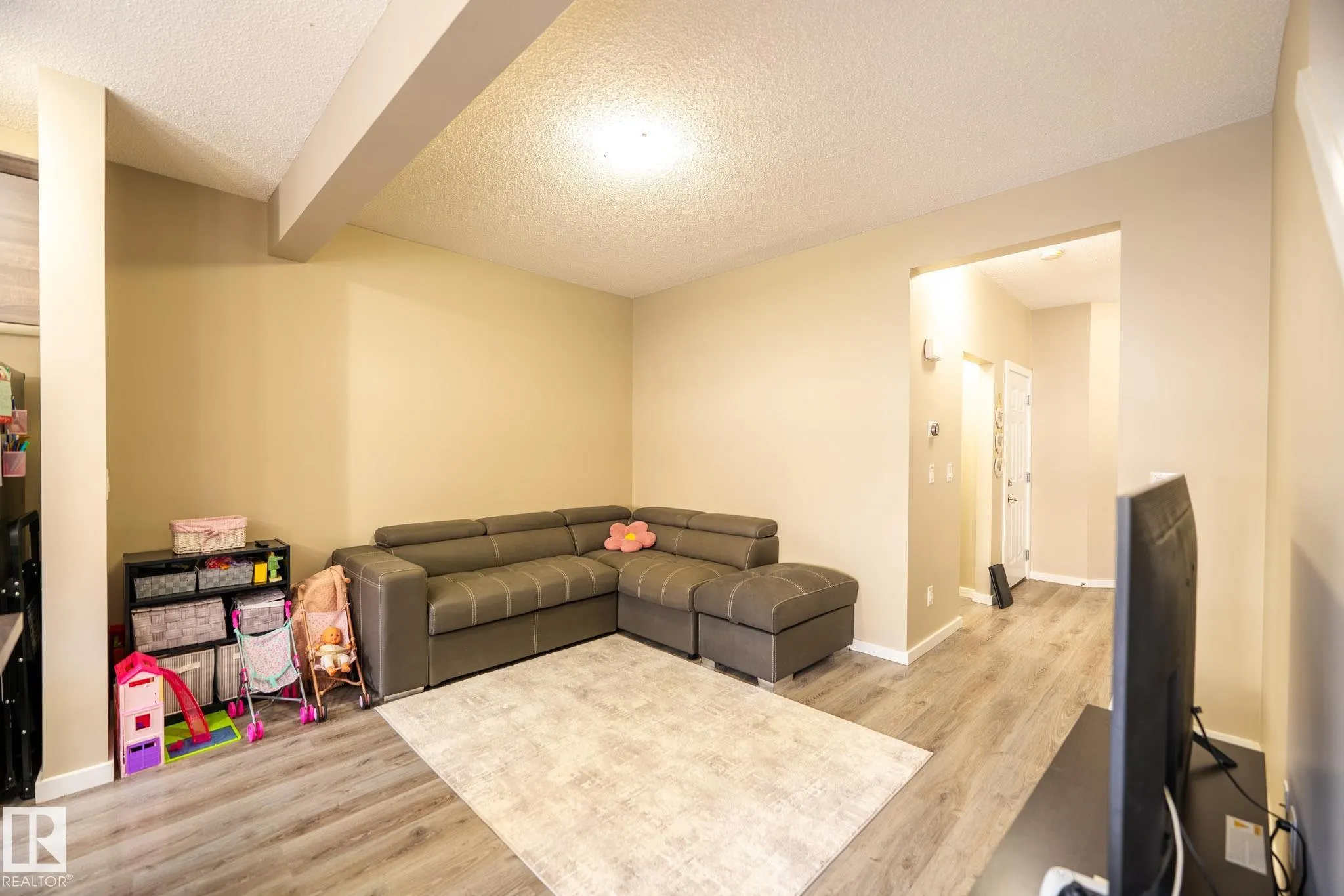 3710 ALLAN Drive