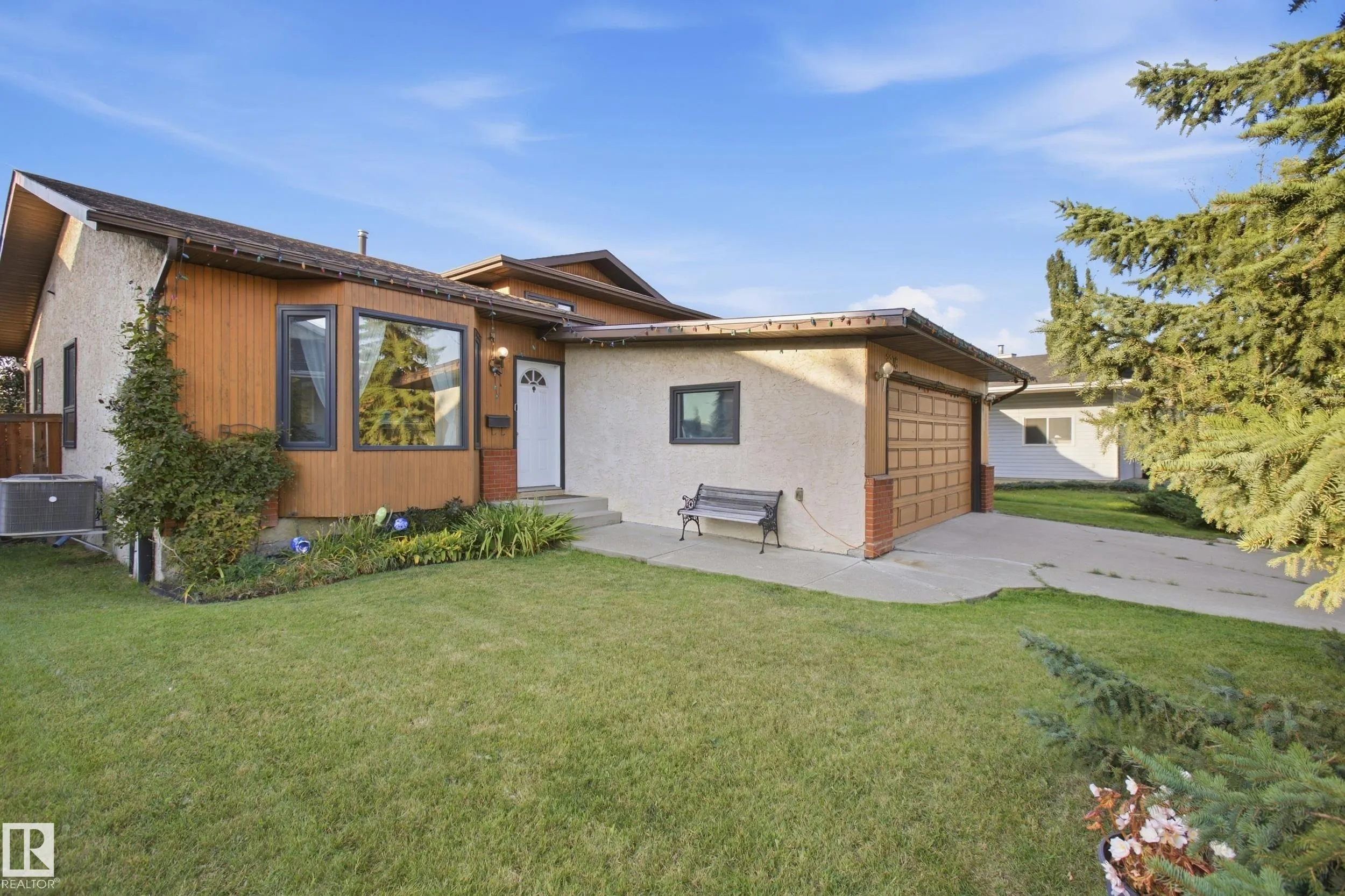 9936 190 Street