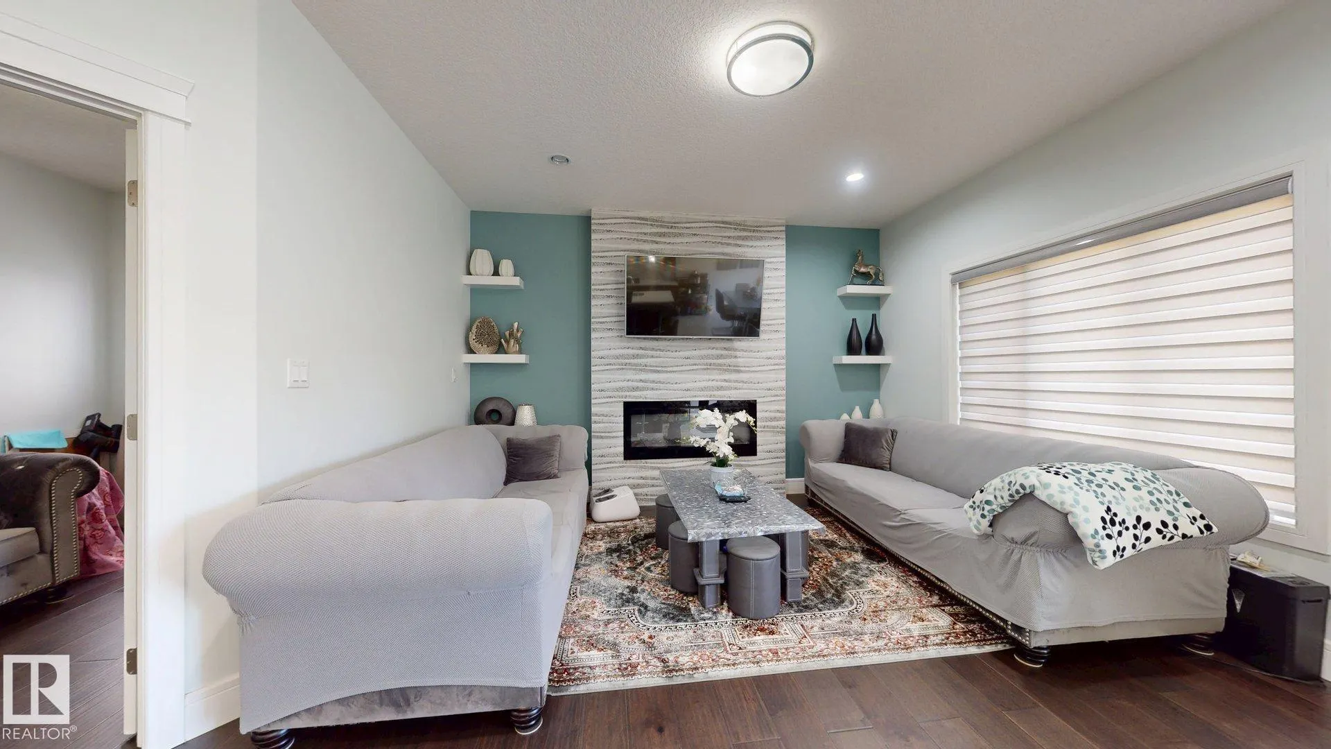 1103 30 Street
