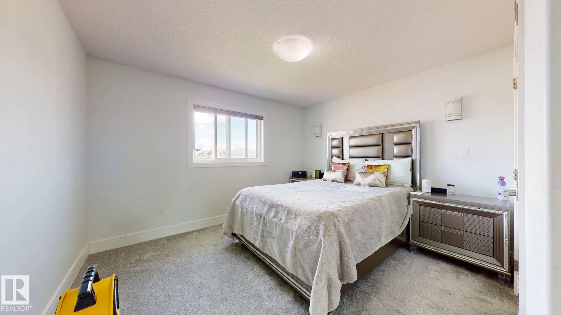 1103 30 Street