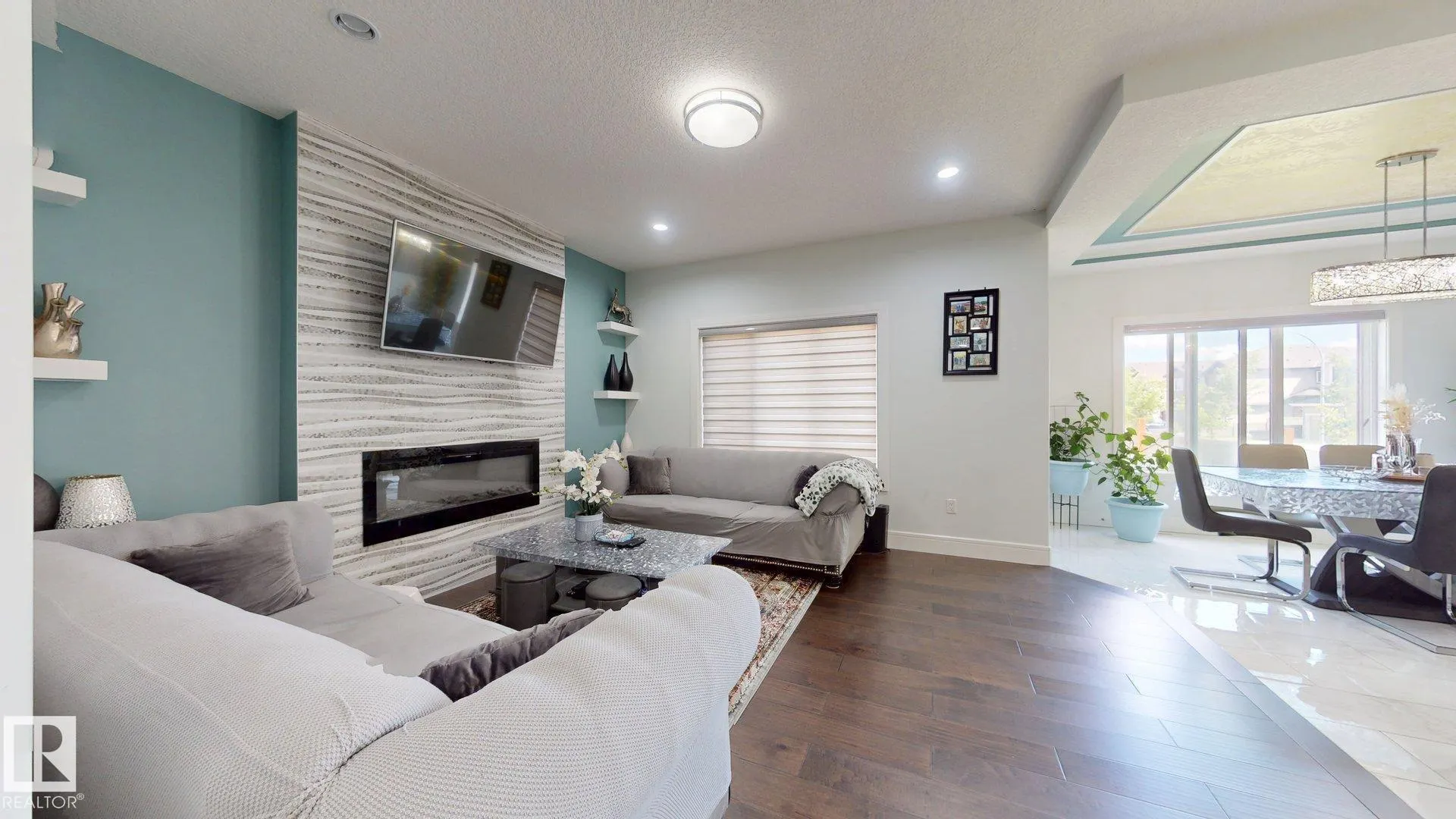 1103 30 Street