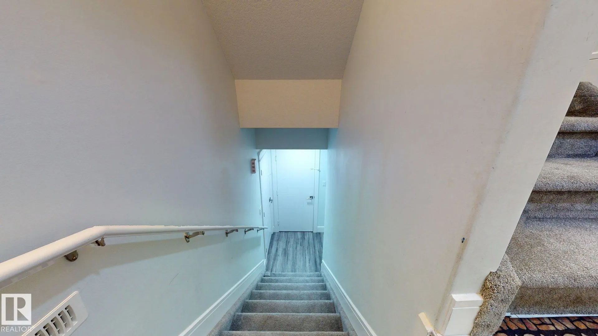 1103 30 Street