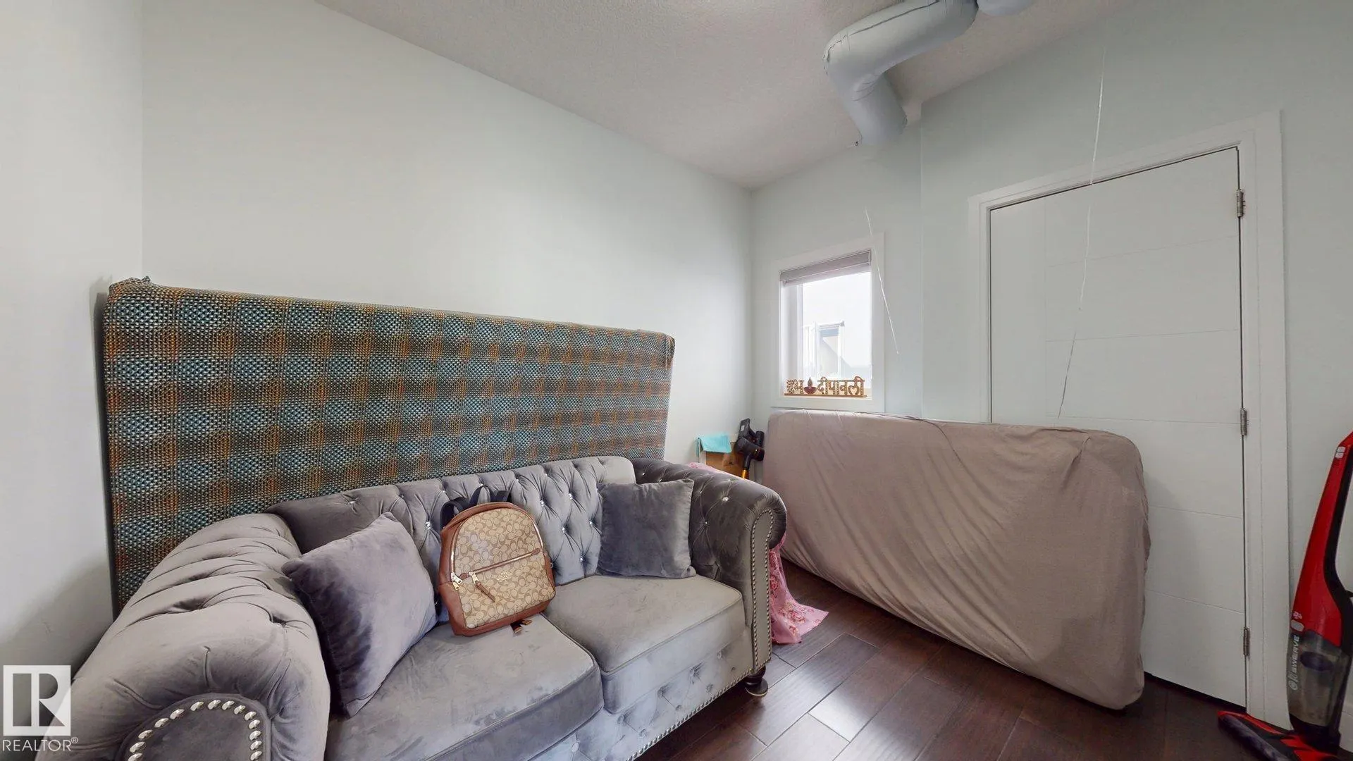 1103 30 Street