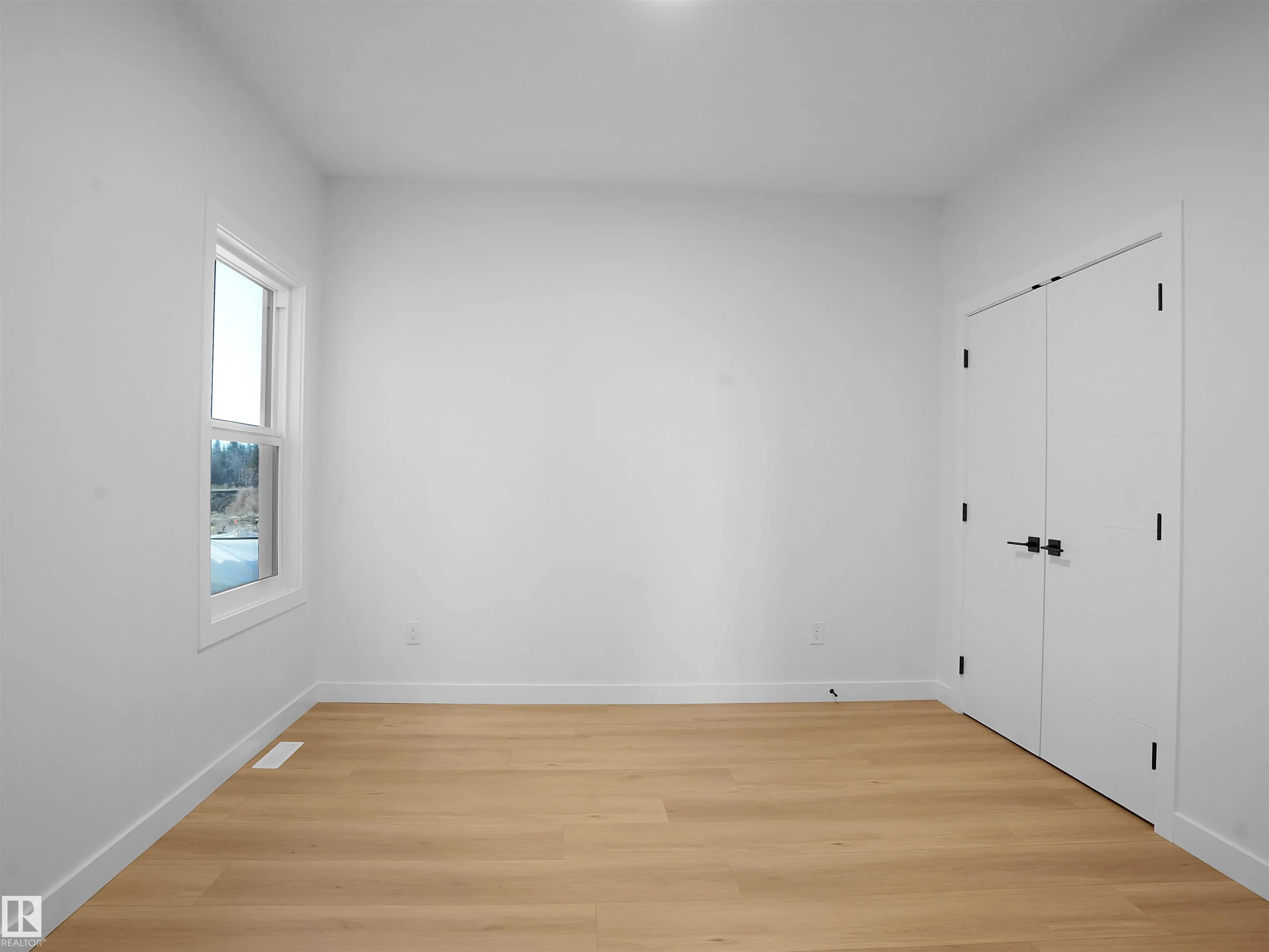 1133 STARLING DRIVE