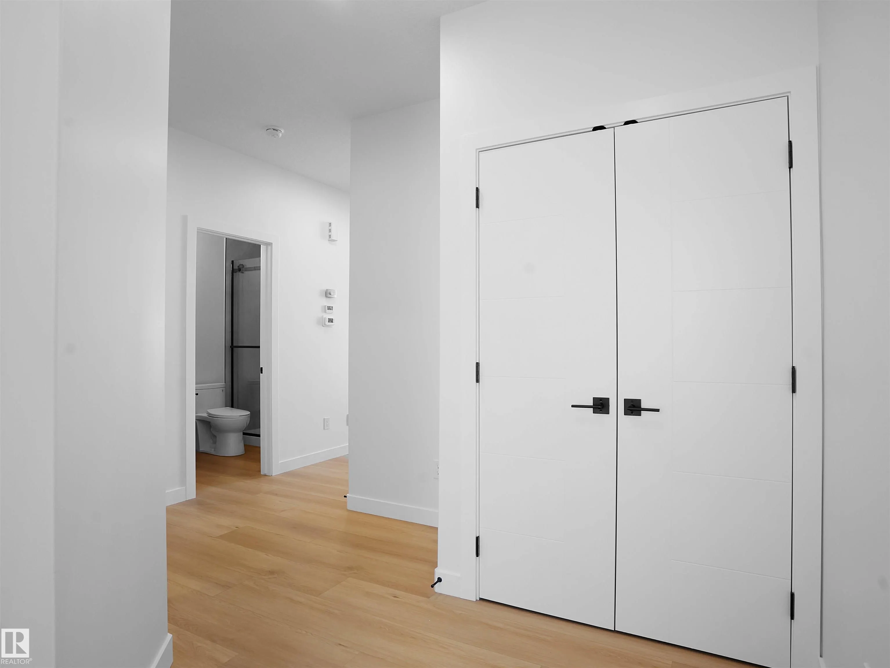 1133 STARLING DRIVE