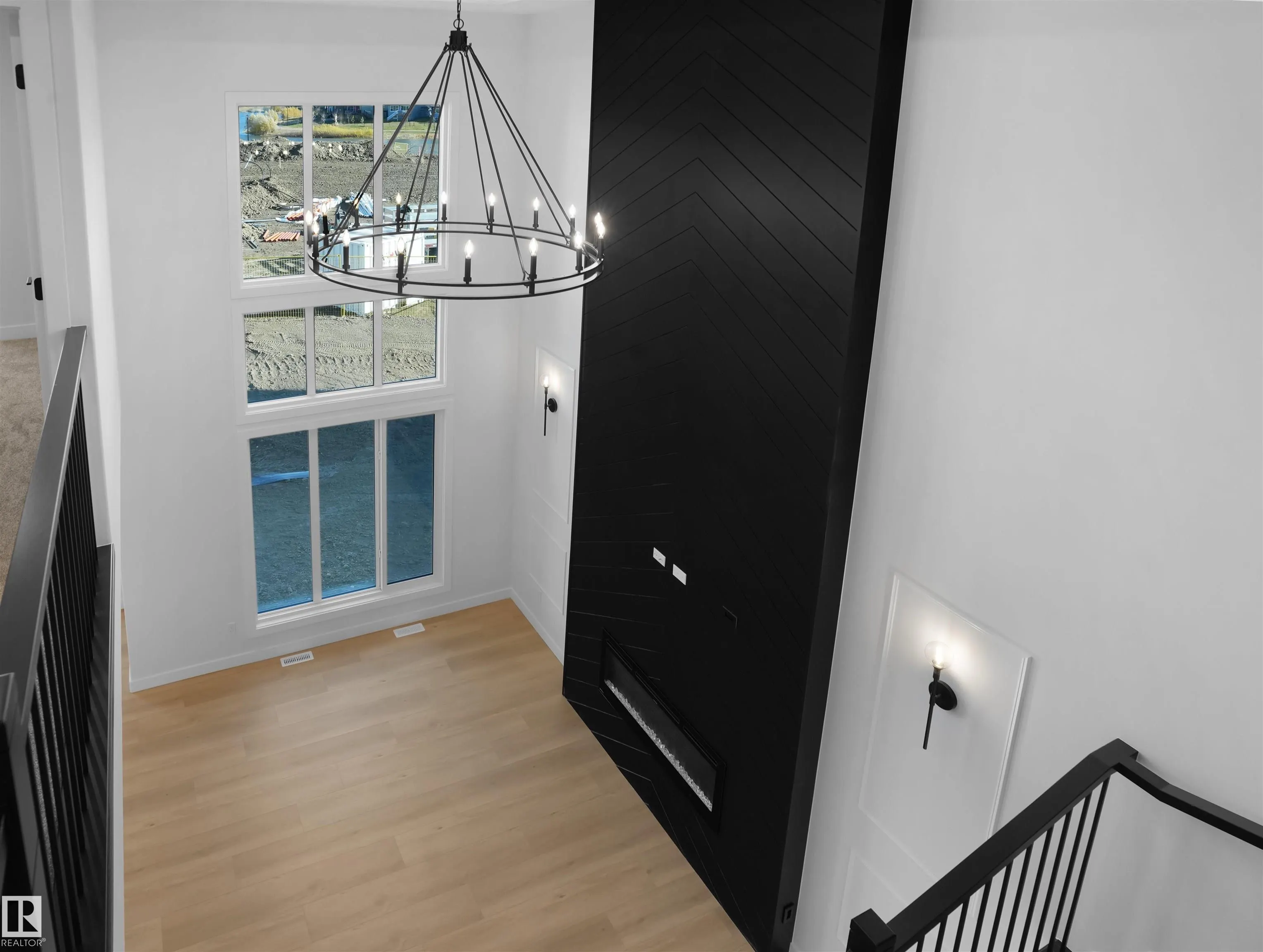1133 STARLING DRIVE