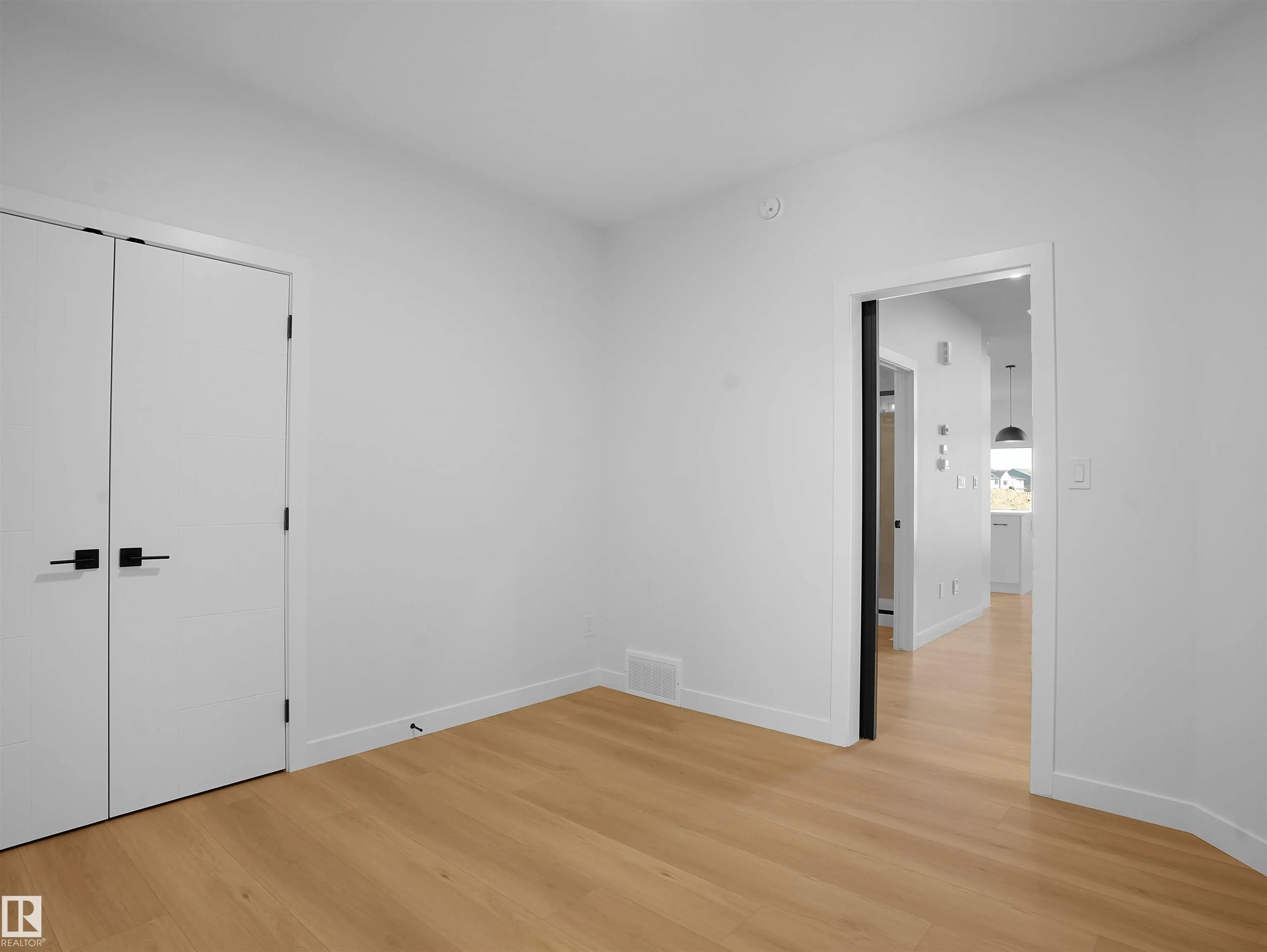 1133 STARLING DRIVE
