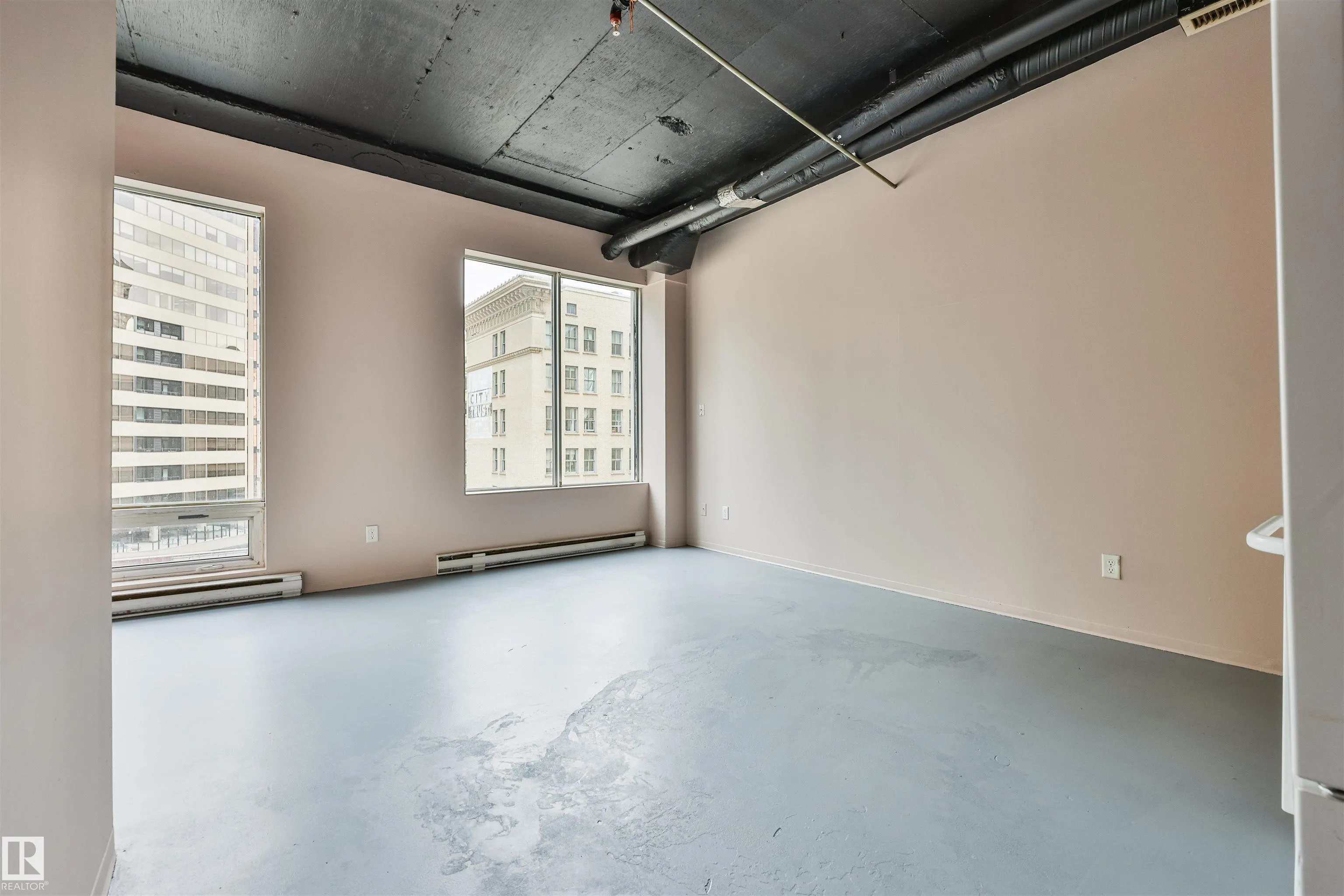 10024 JASPER Avenue