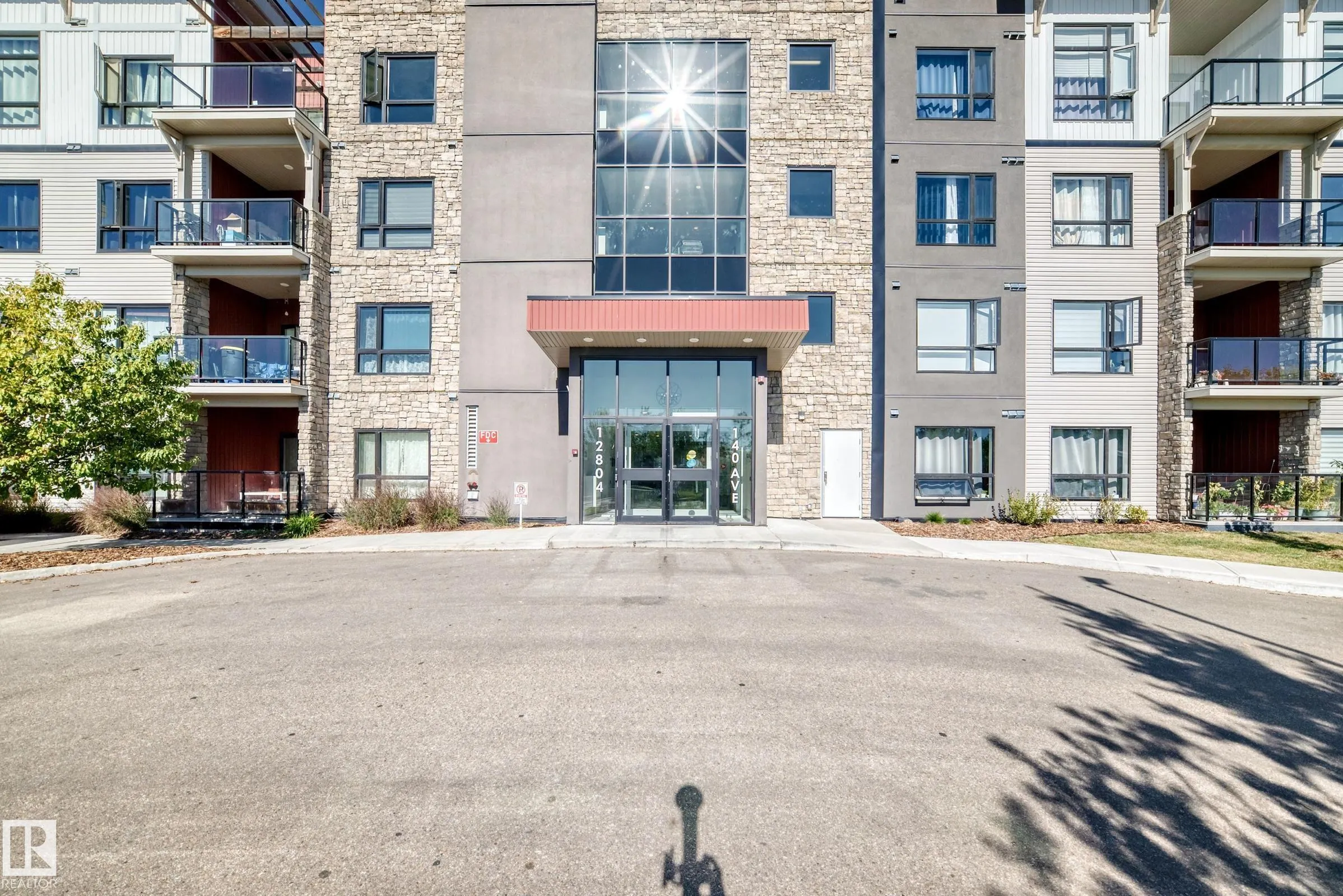 12804 140 Avenue