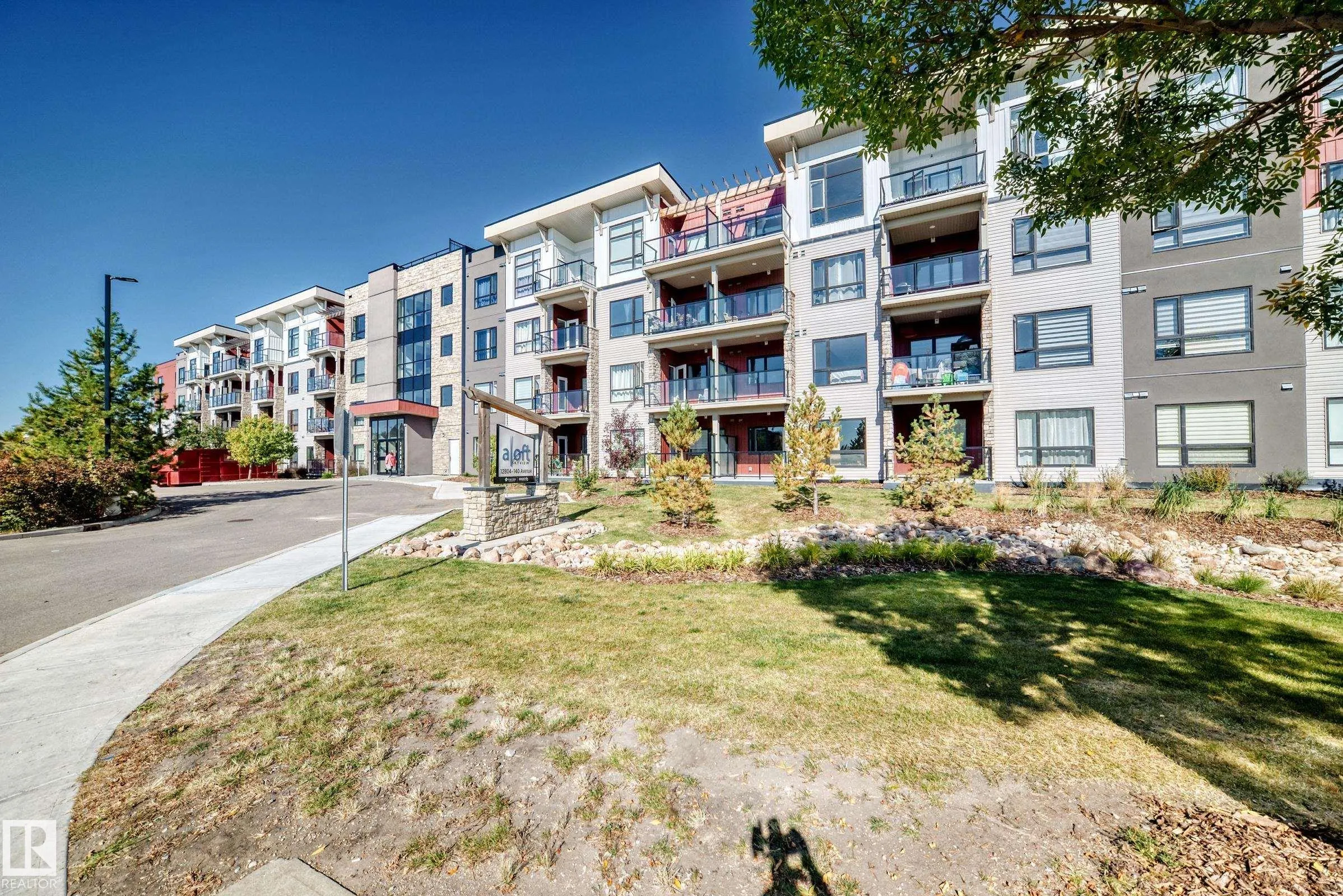 12804 140 Avenue