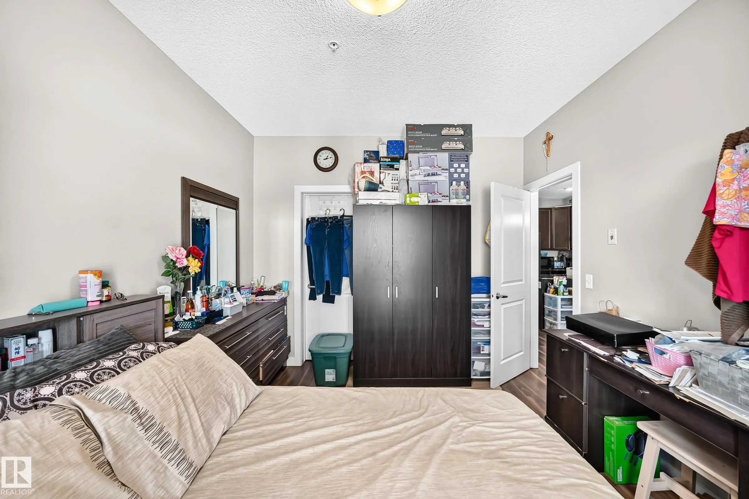 12804 140 Avenue