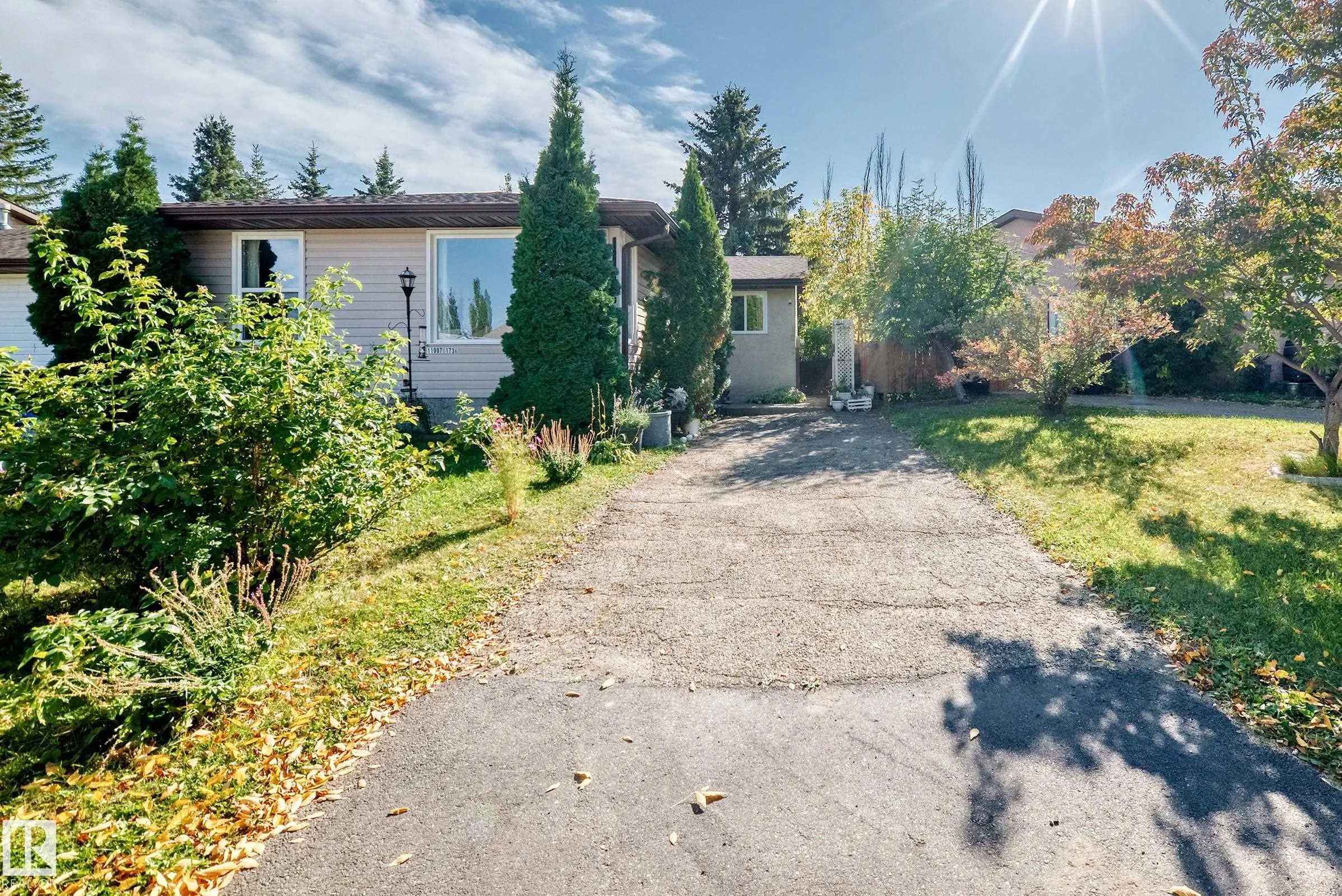 11007 173A Avenue