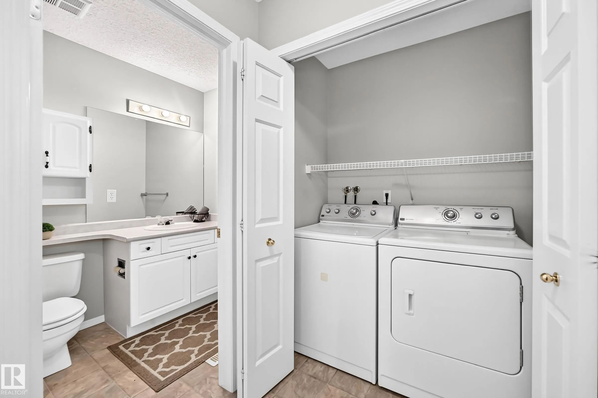 104 MAISONETTE Village