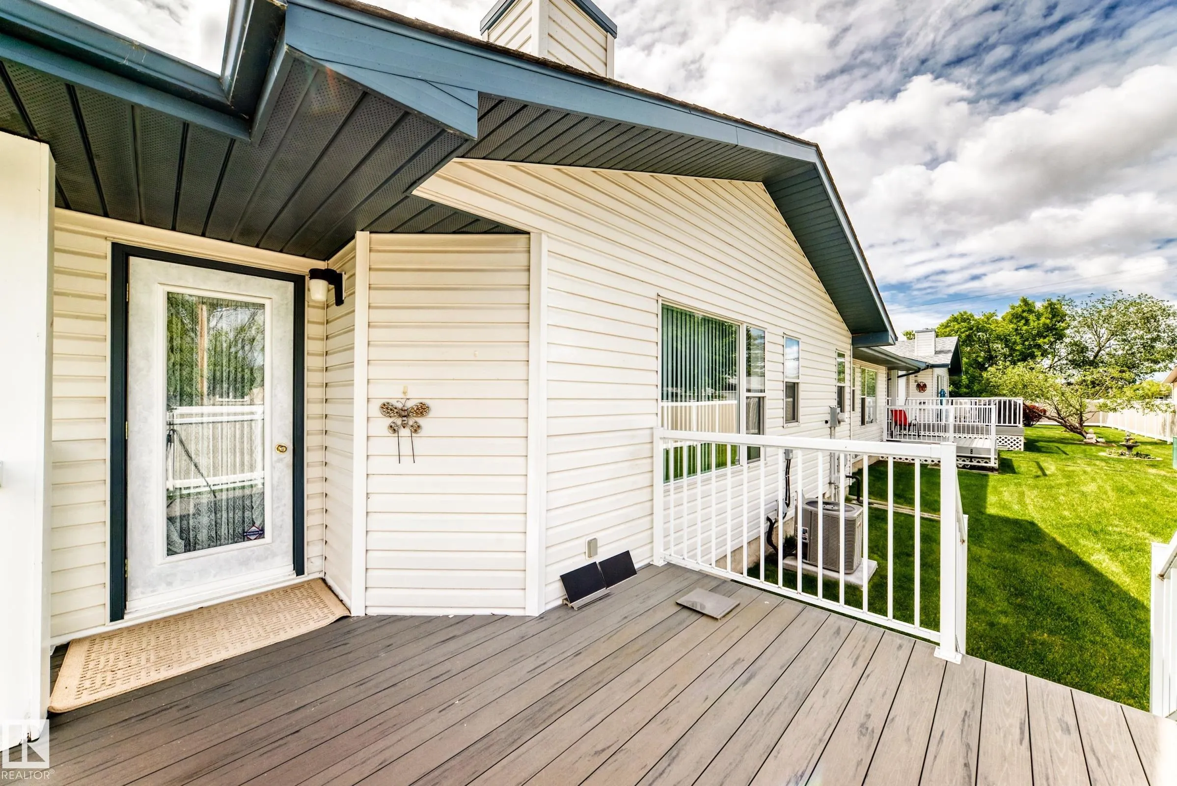 104 MAISONETTE Village