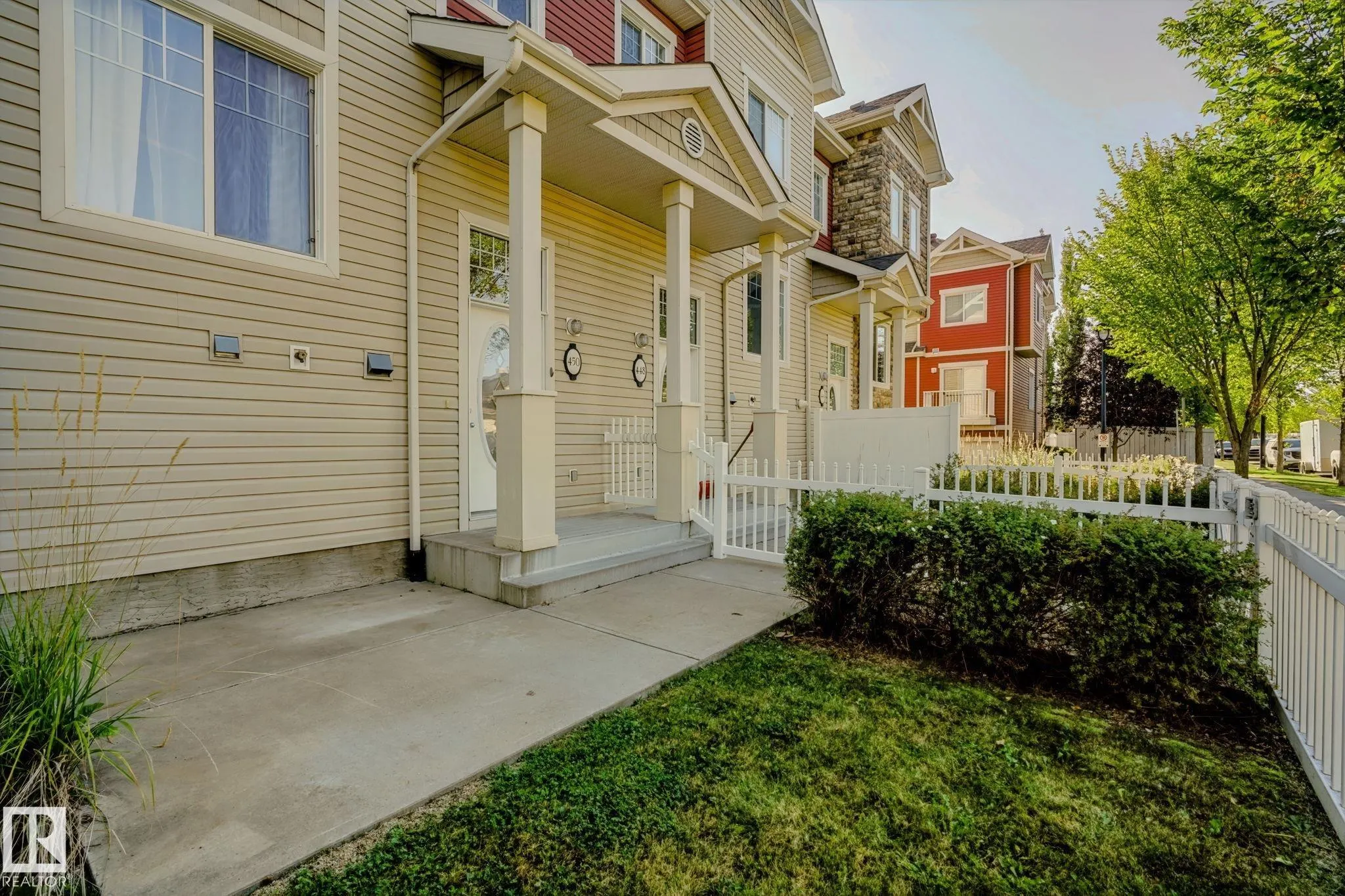450 HEMINGWAY Road
