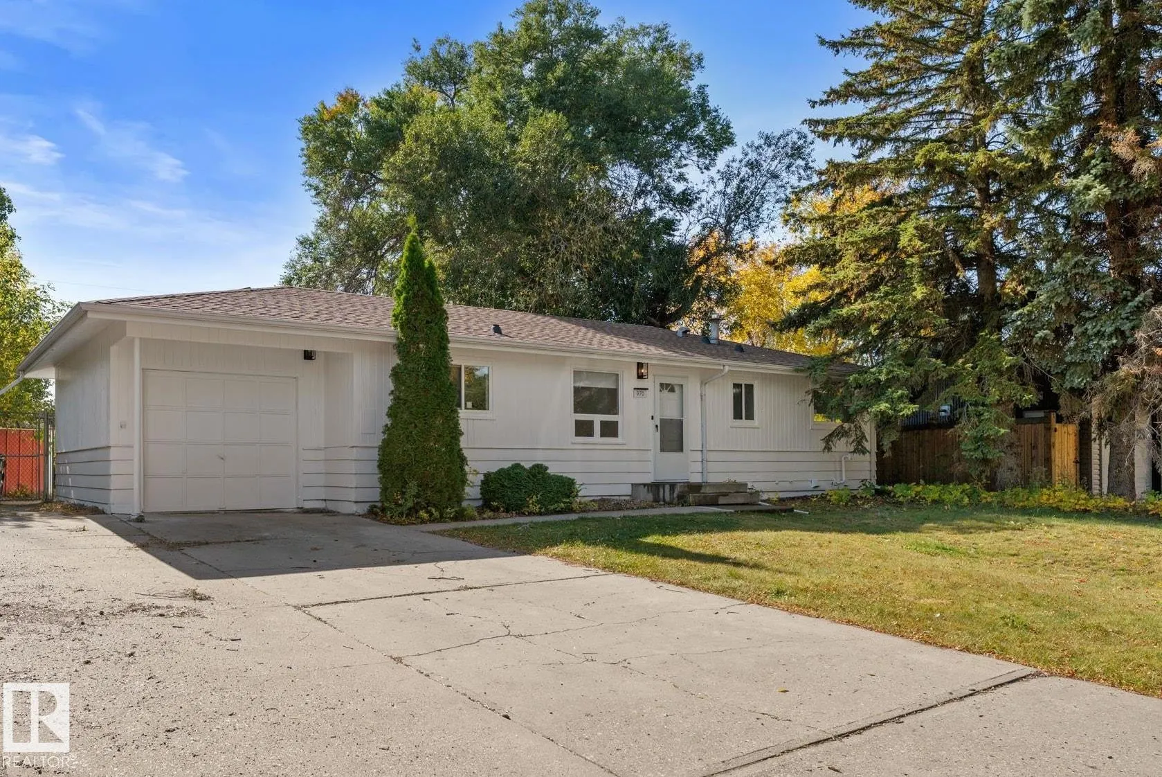 970 Alder Ave