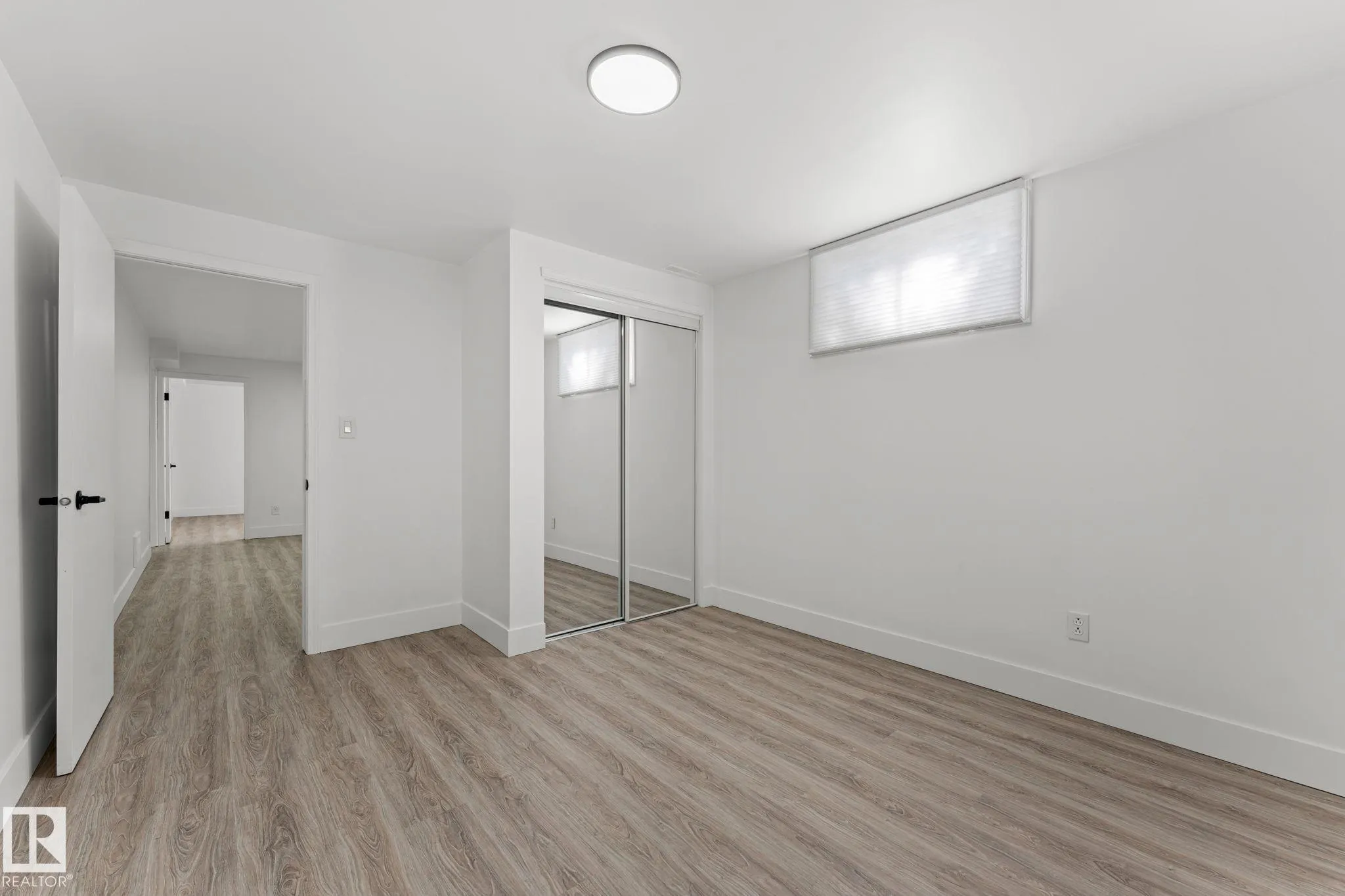 970 Alder Ave
