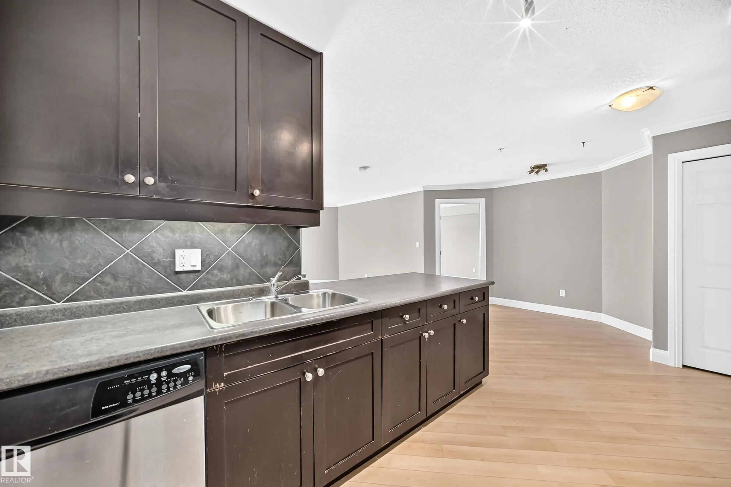 14608 125 Street