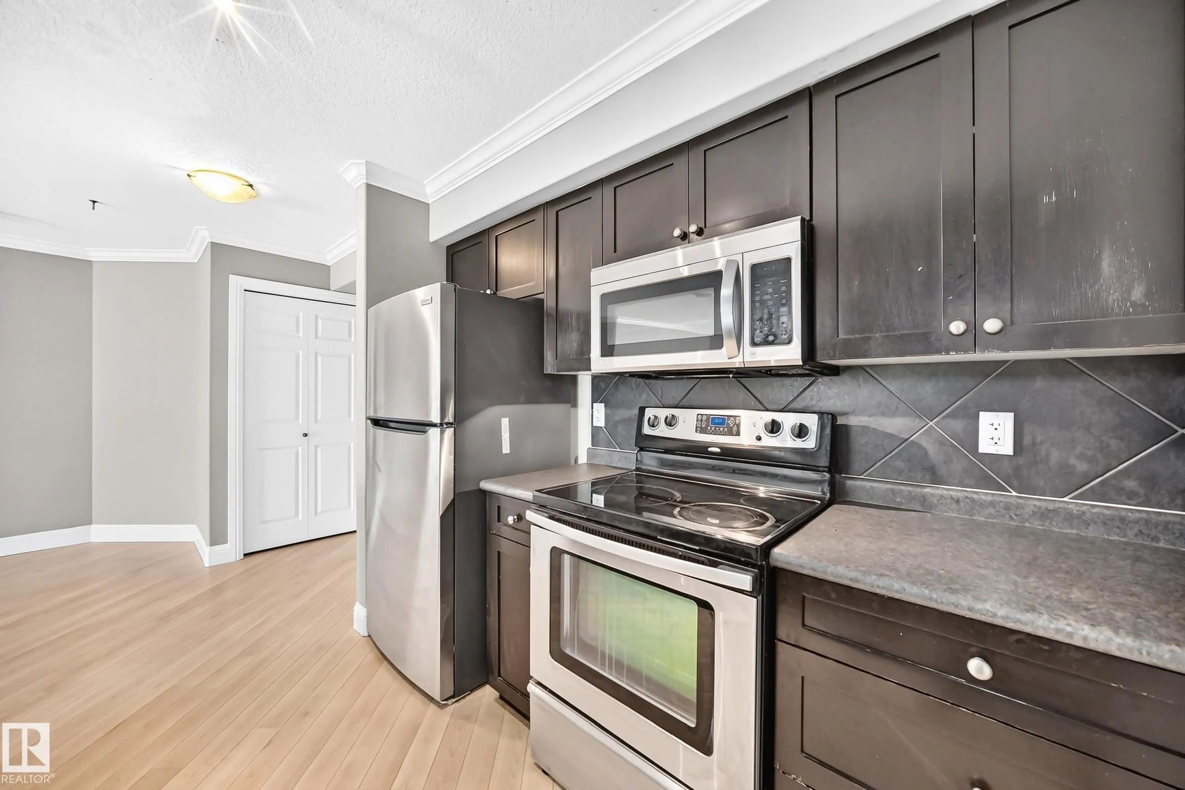 14608 125 Street