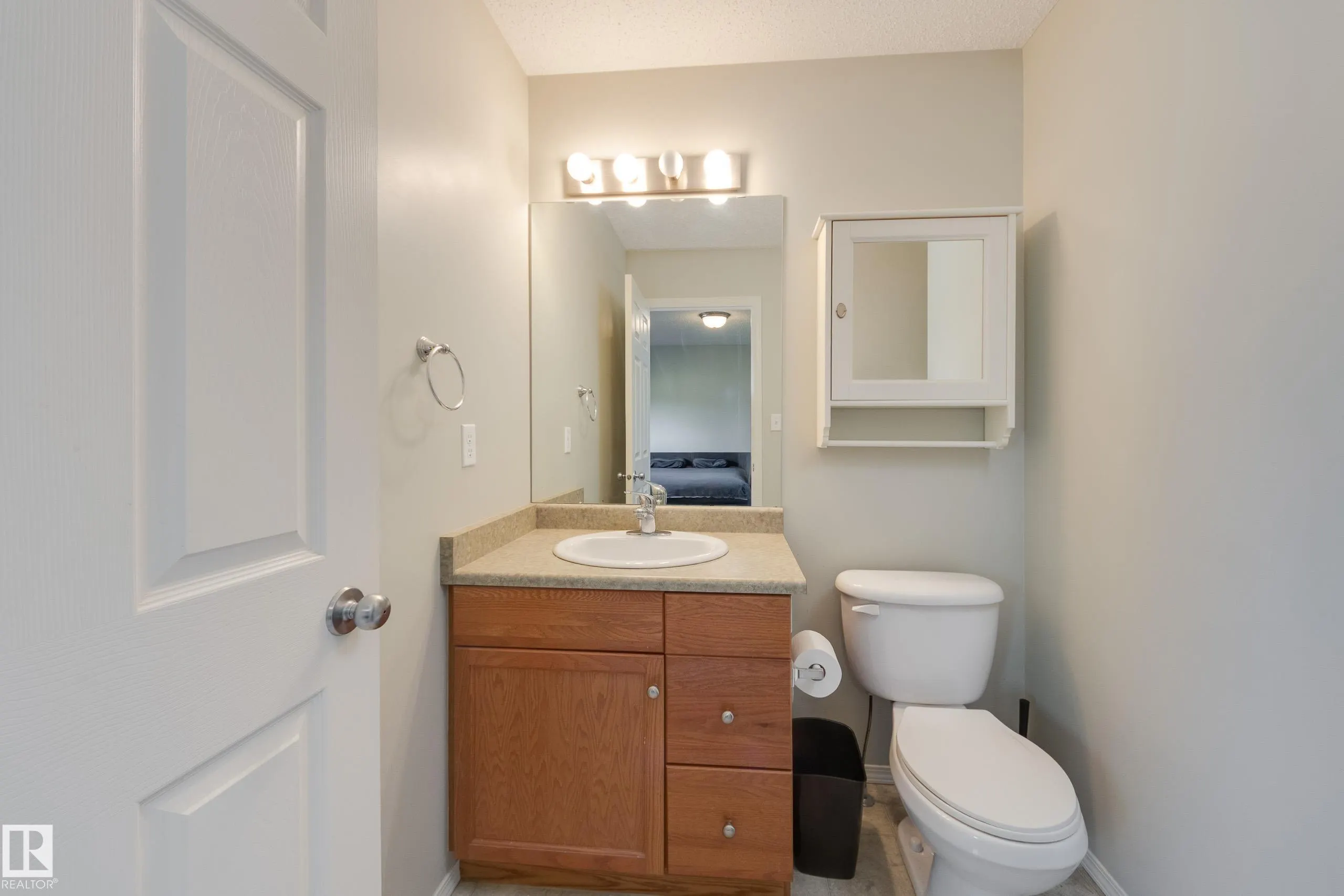 115 CHESTERMERE Drive