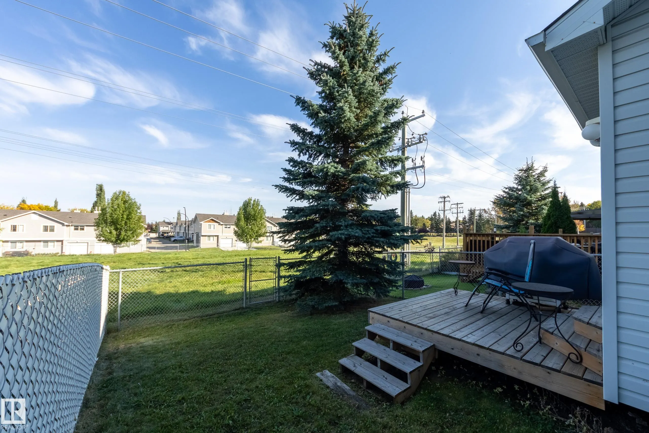 115 CHESTERMERE Drive