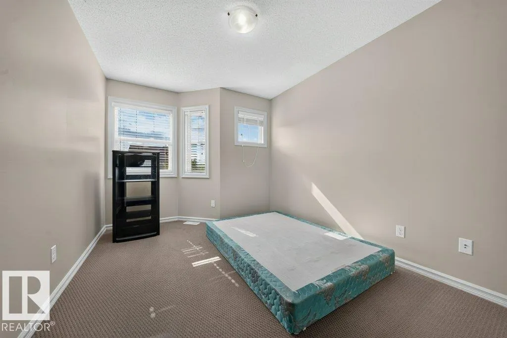 2926 21A Avenue