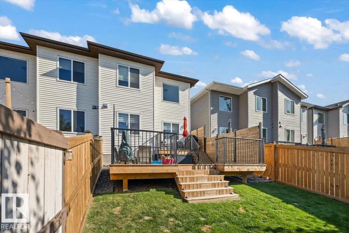 287 SAVOY Crescent