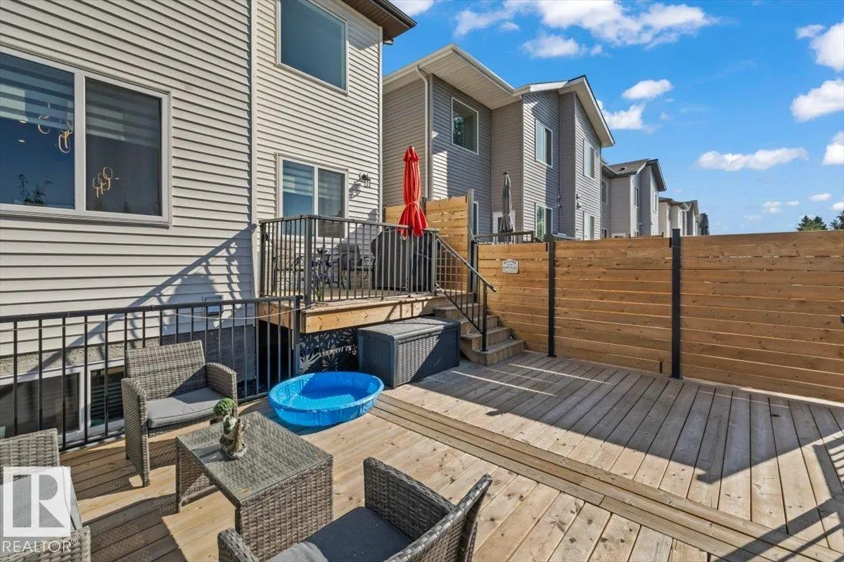 287 SAVOY Crescent