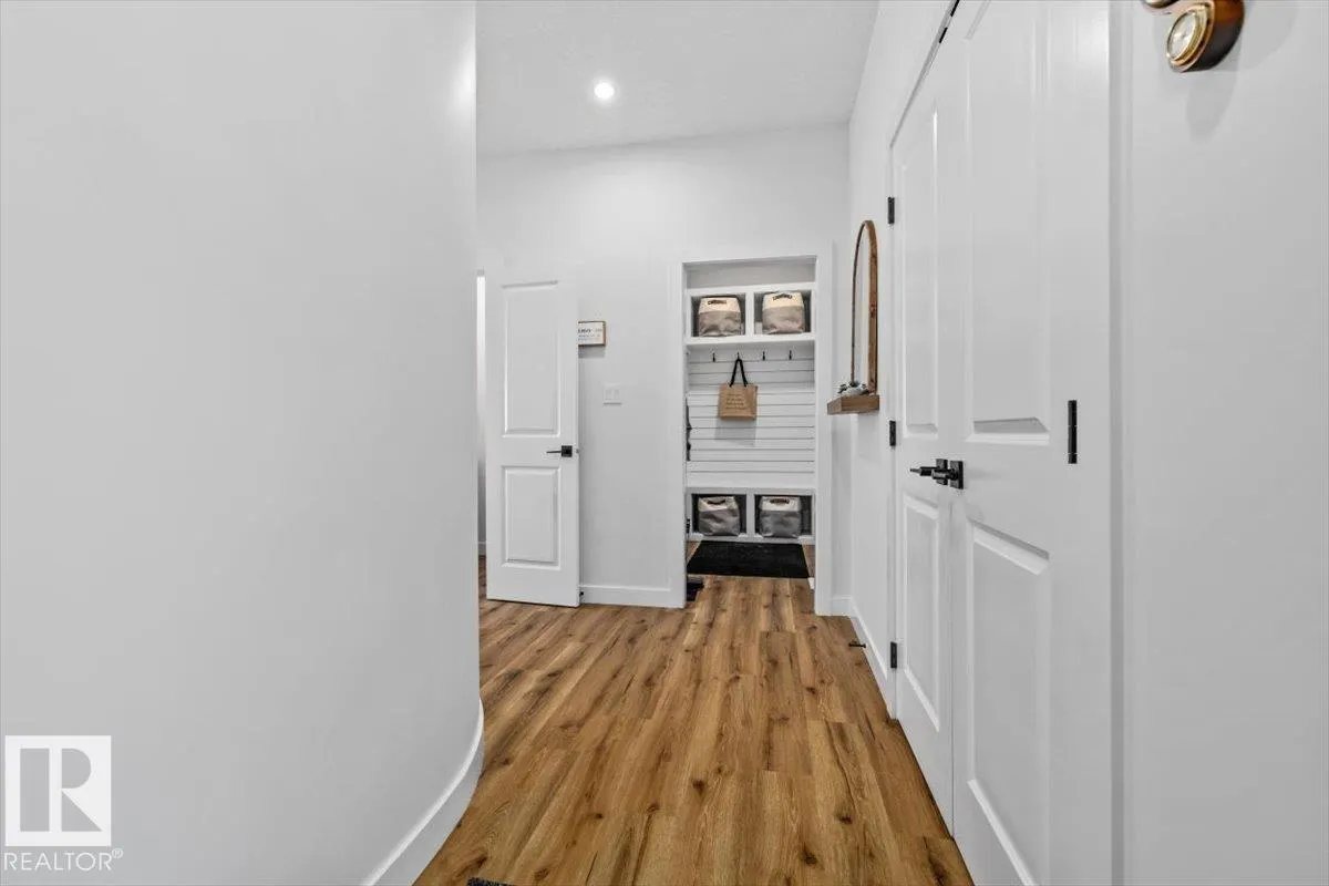287 SAVOY Crescent
