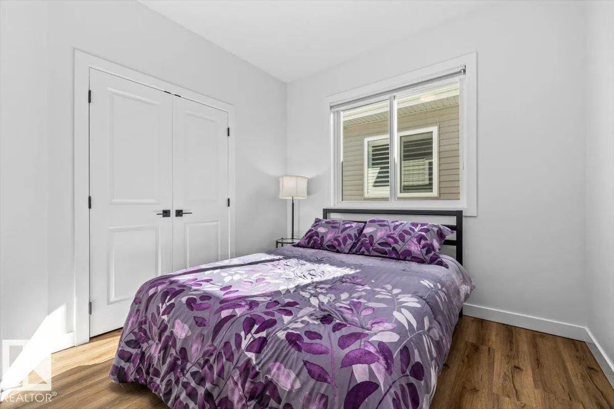 287 SAVOY Crescent