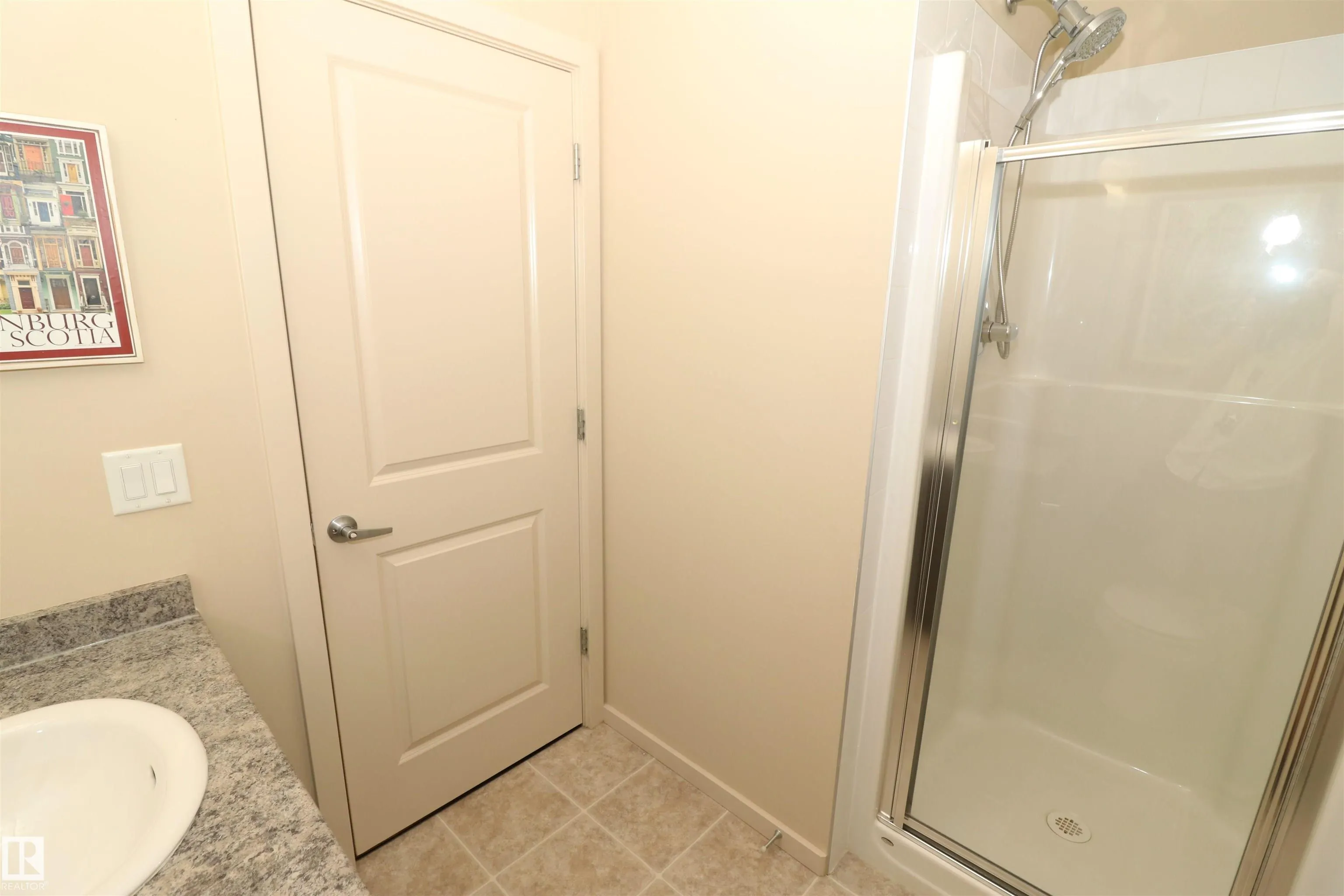 340 WINDERMERE Road