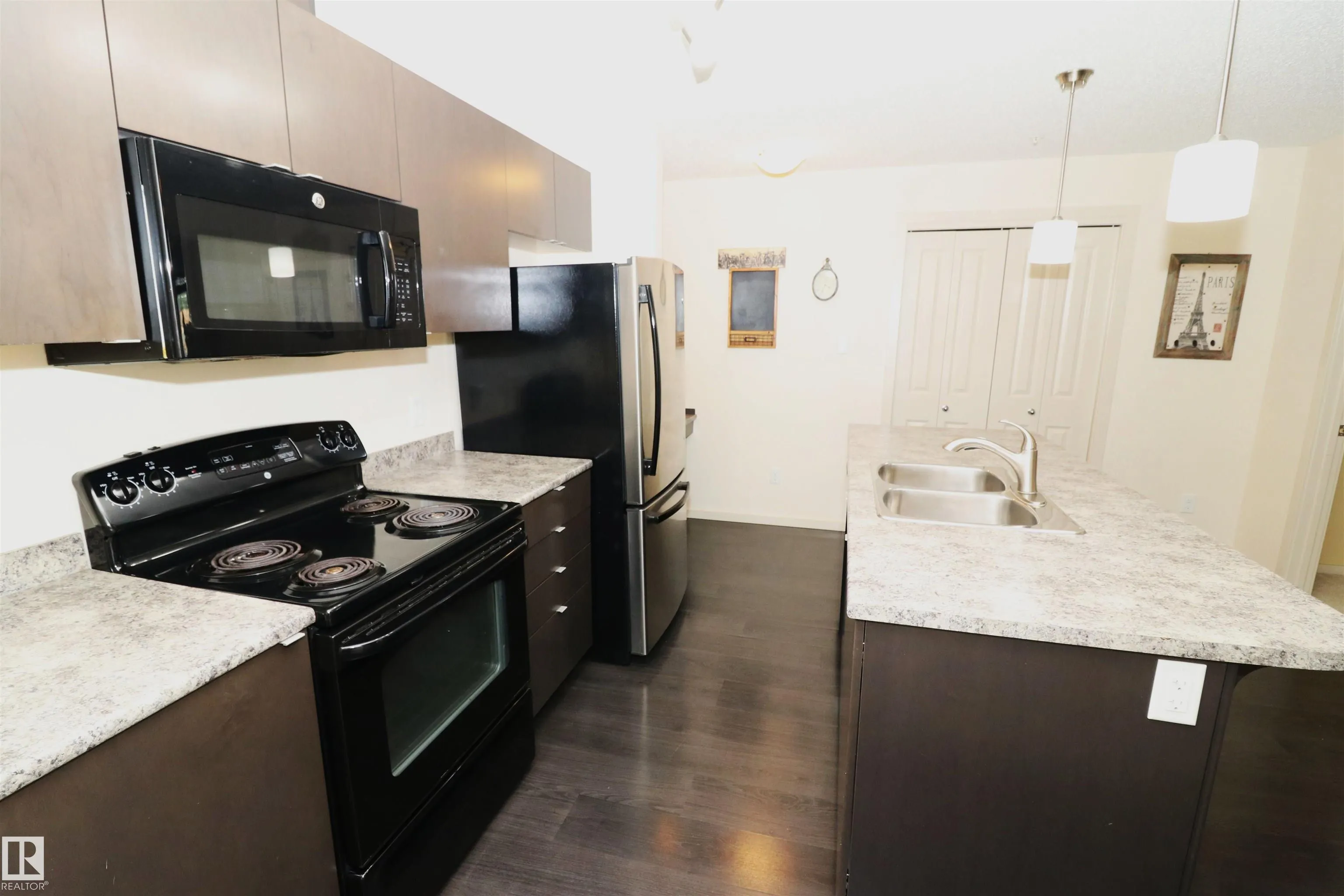 340 WINDERMERE Road