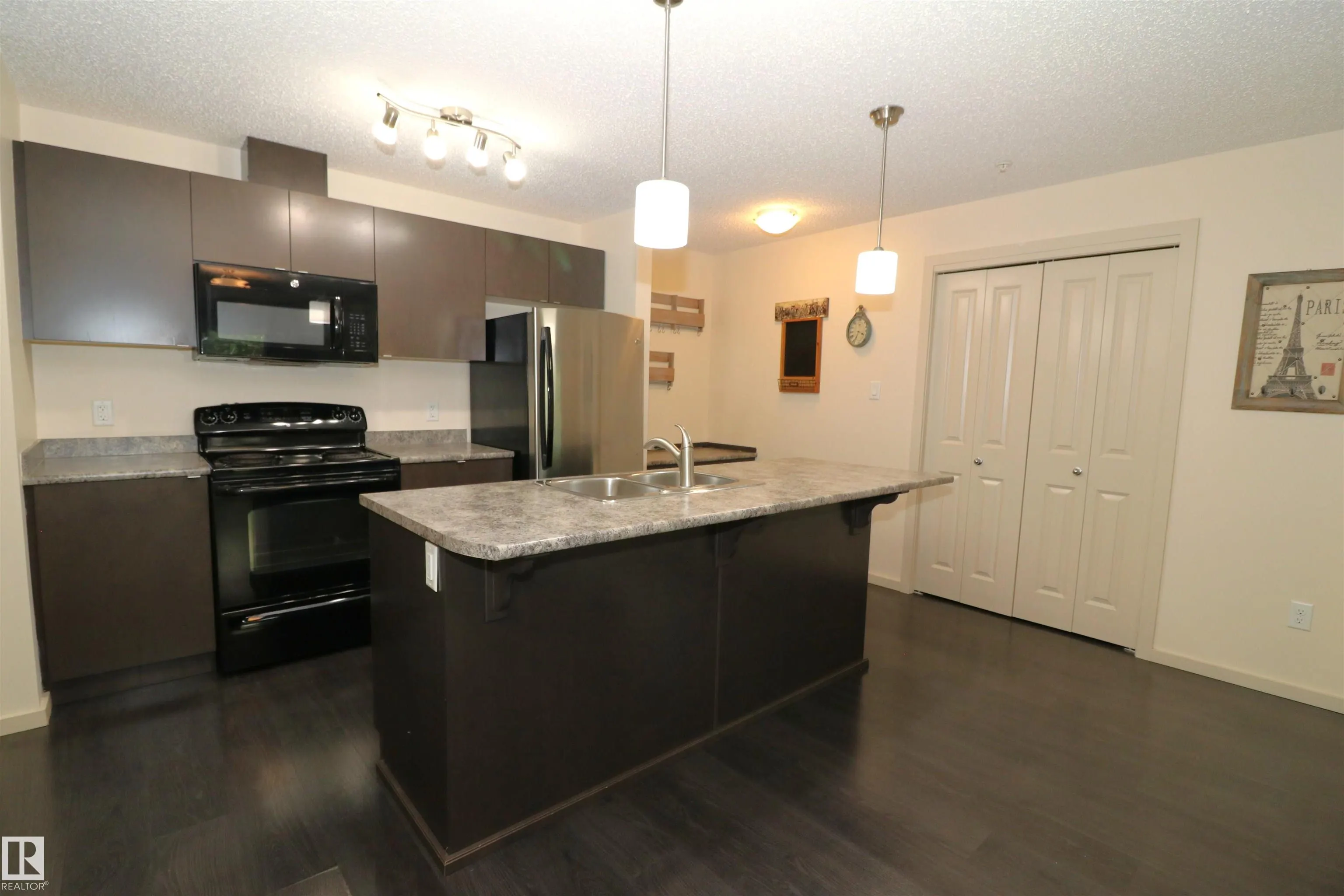 340 WINDERMERE Road