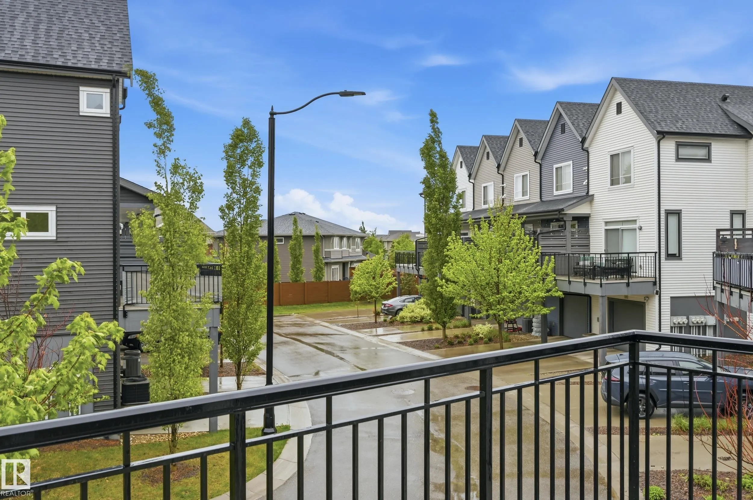 100 JENSEN LAKES Boulevard