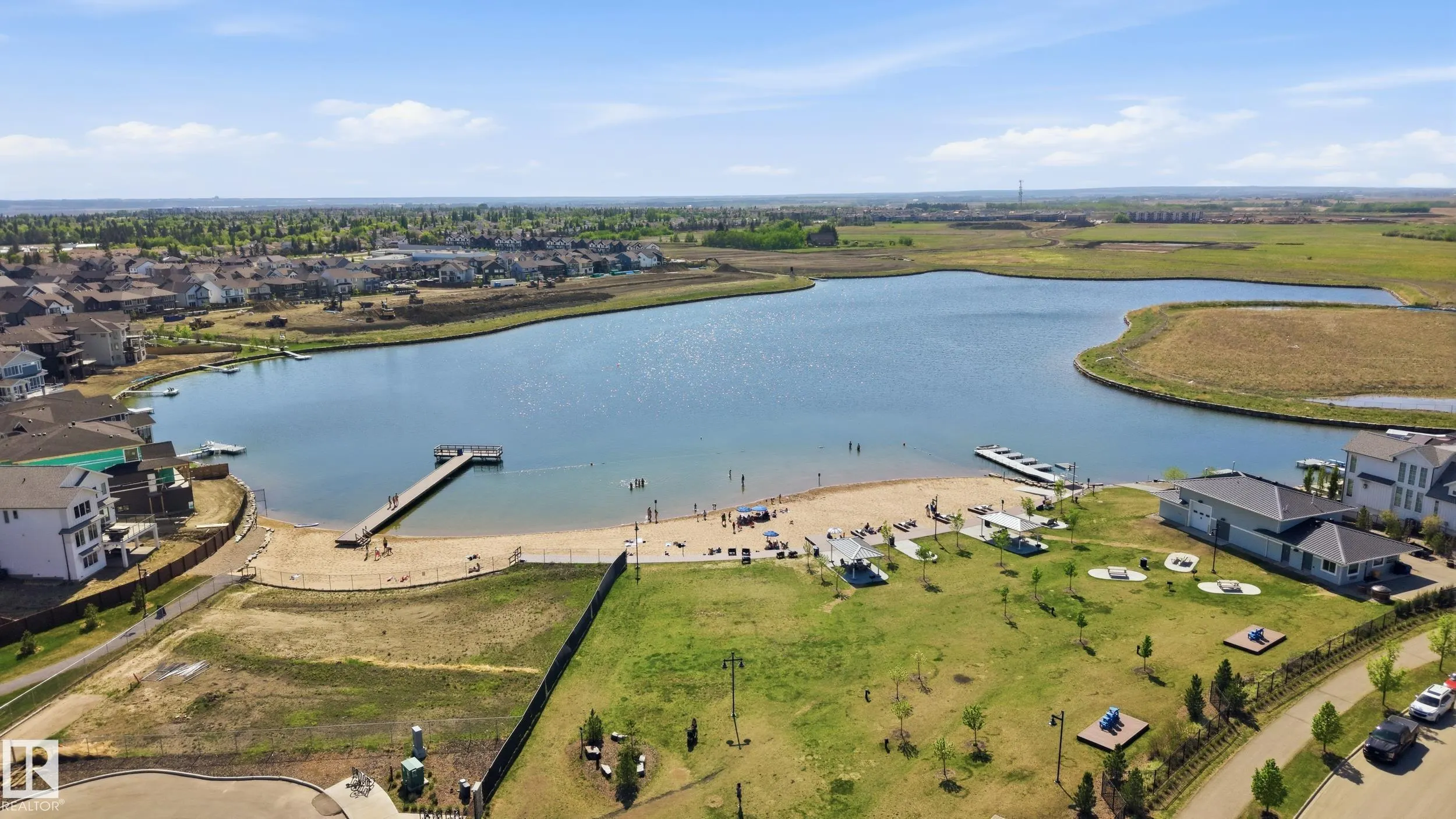100 JENSEN LAKES Boulevard