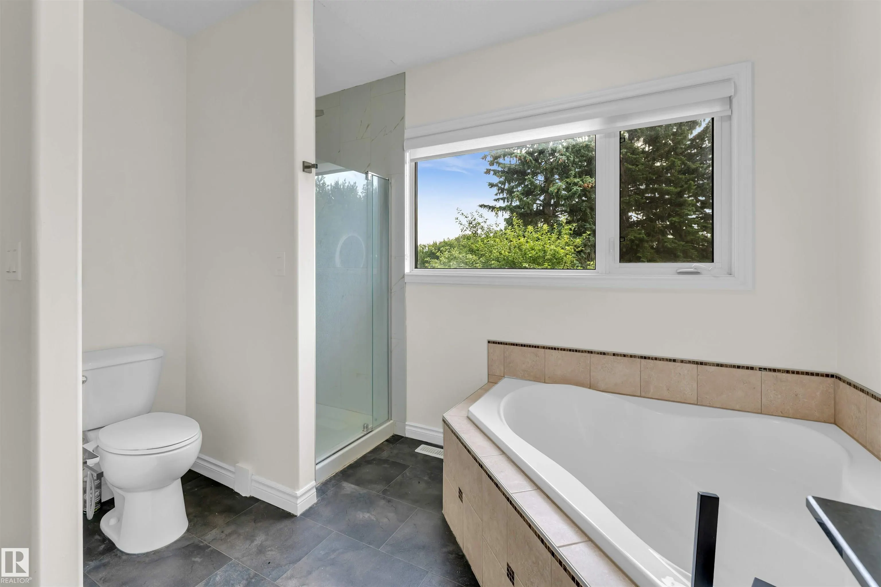 51528 RGE ROAD 262