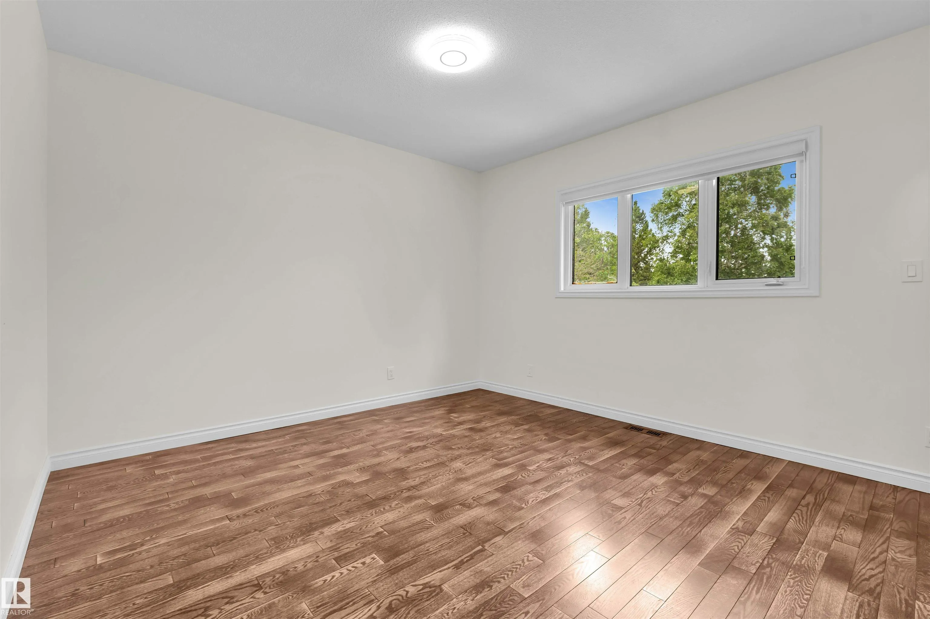 51528 RGE ROAD 262