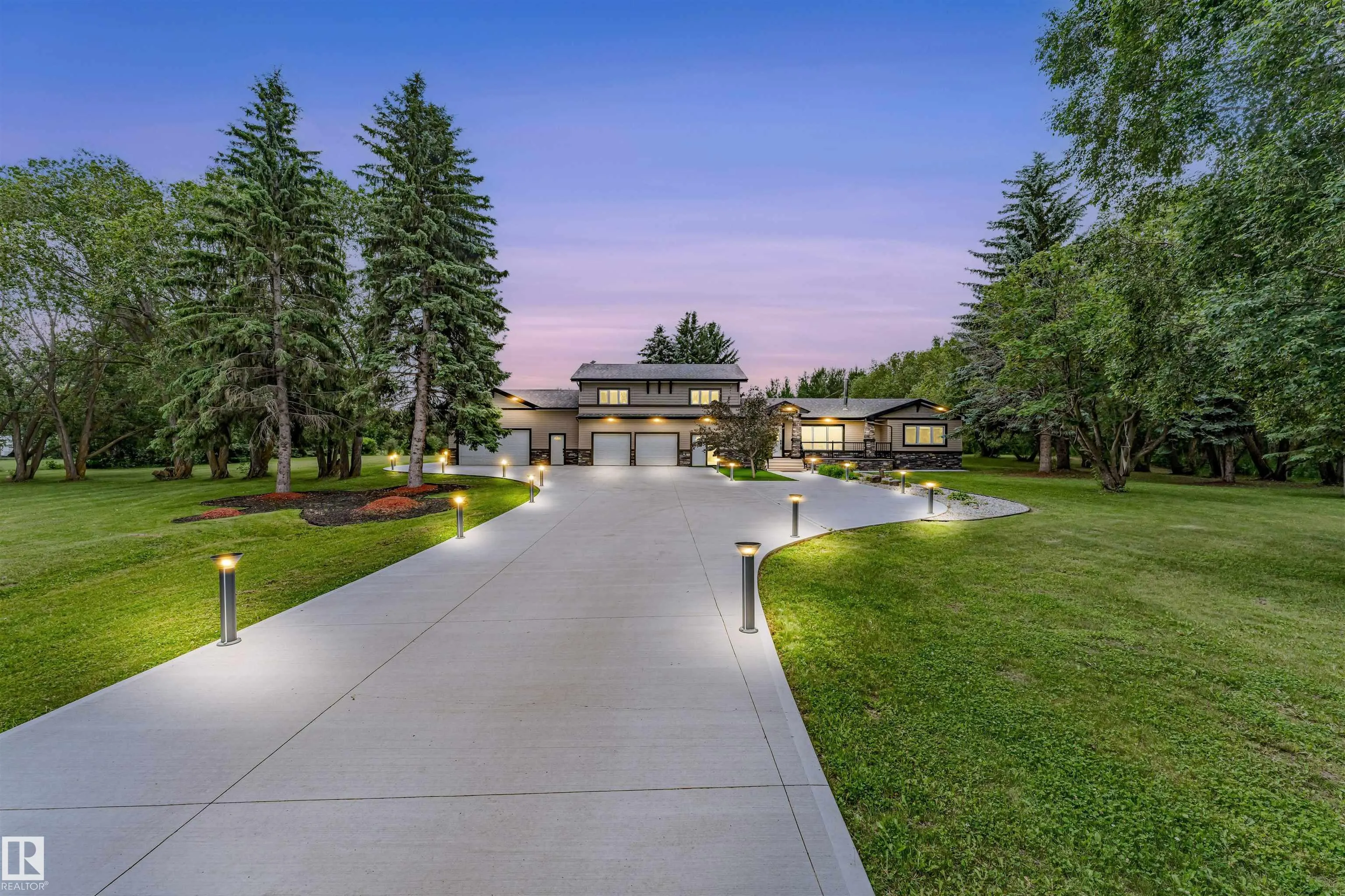51528 RGE ROAD 262