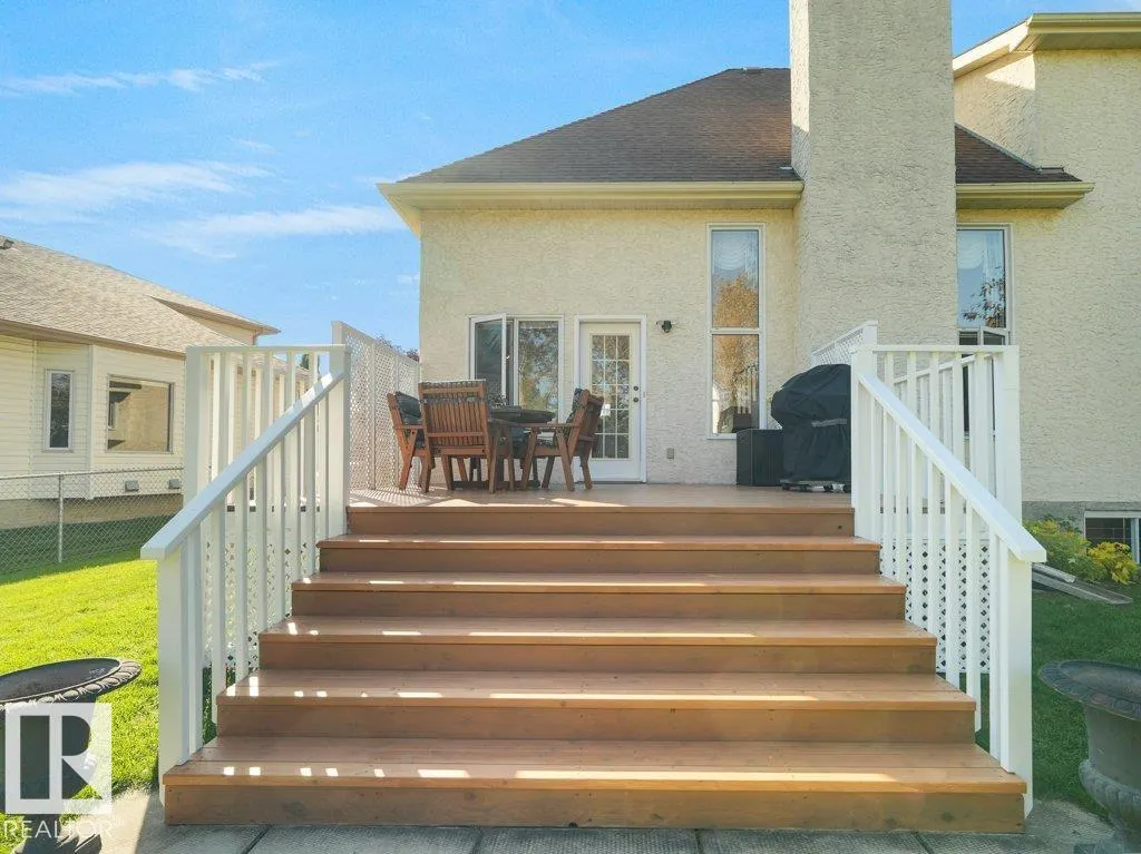 156 PHILLIPS Row
