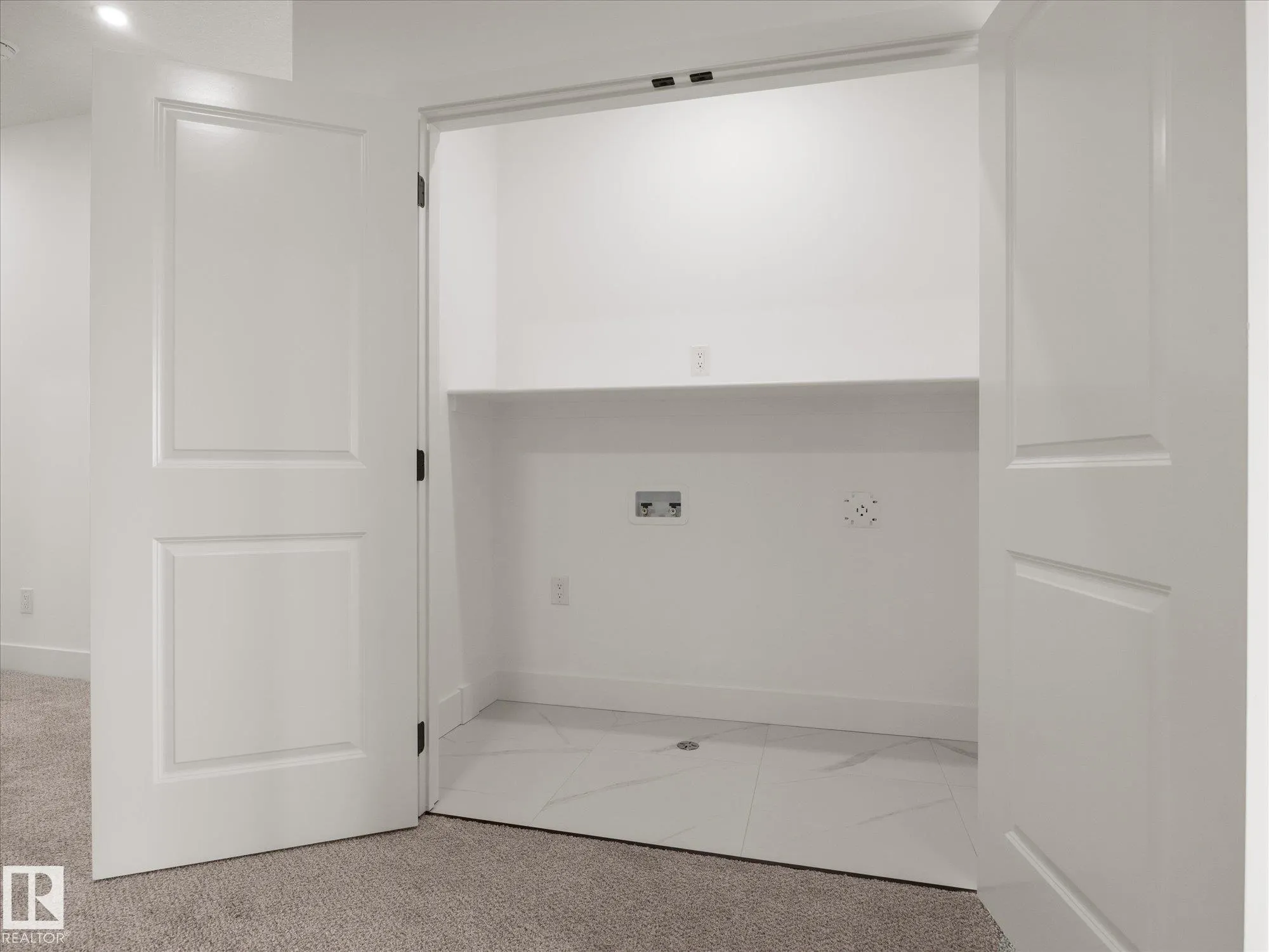 423 Bank Wynd