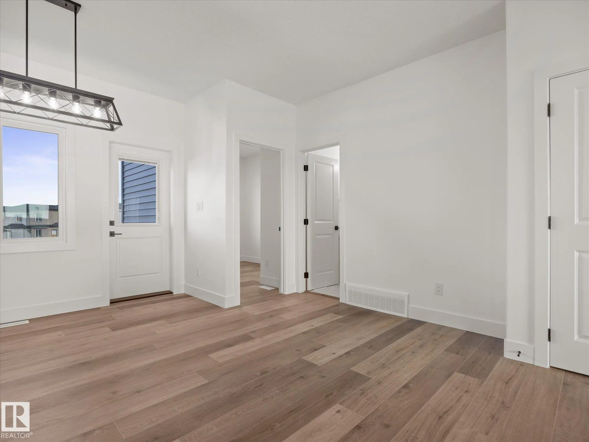 423 Bank Wynd