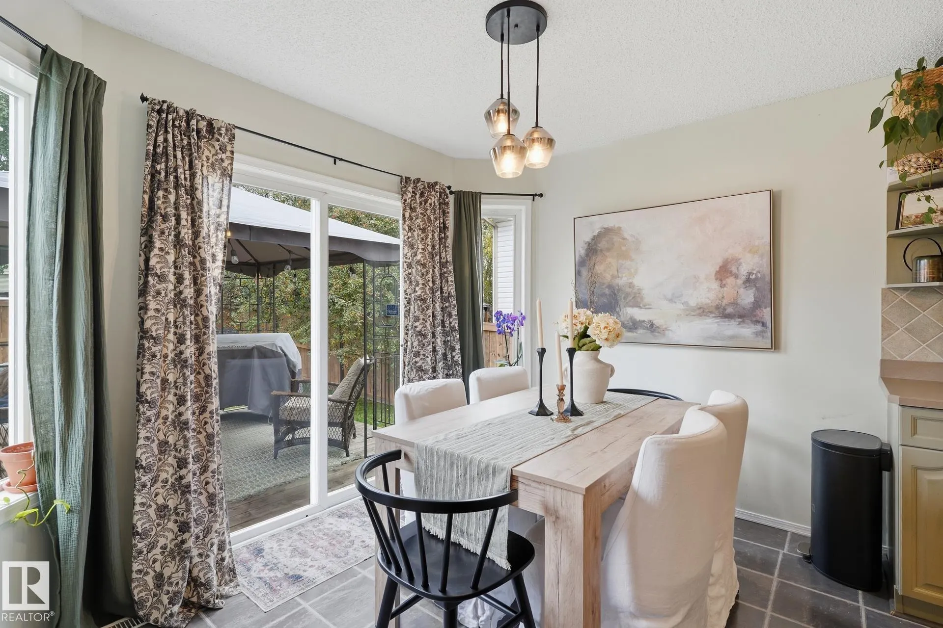 71 NEWMARKET Way