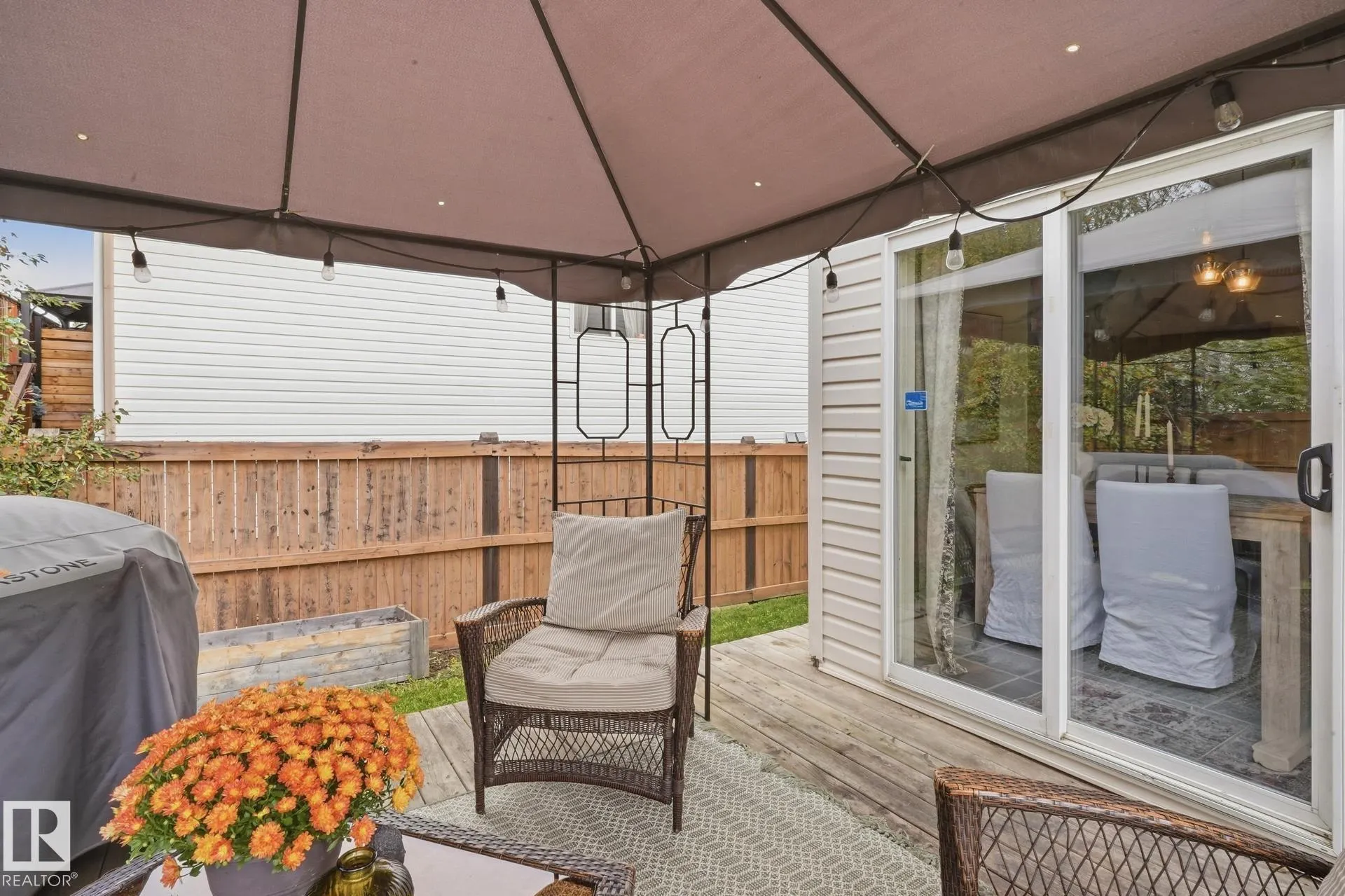 71 NEWMARKET Way