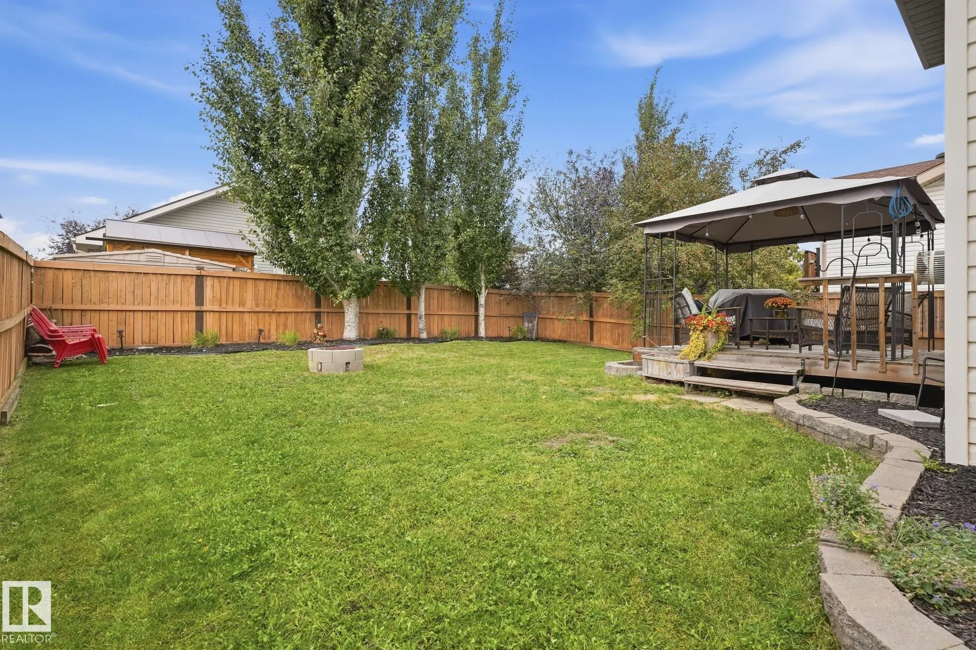 71 NEWMARKET Way
