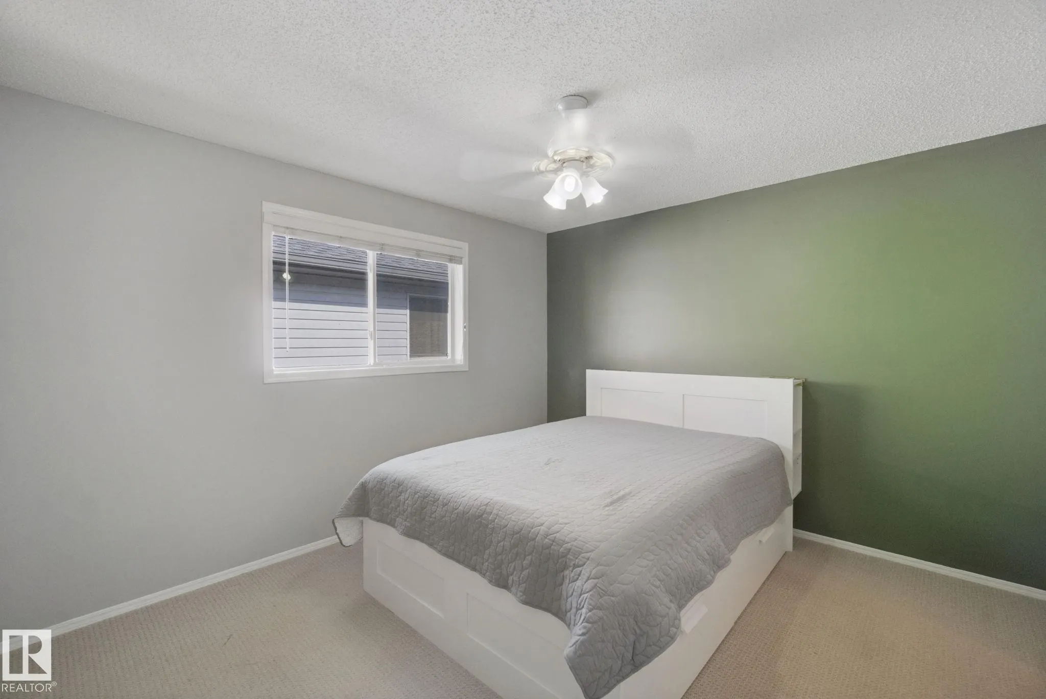 24 LA COSTA FAIRWAY Close