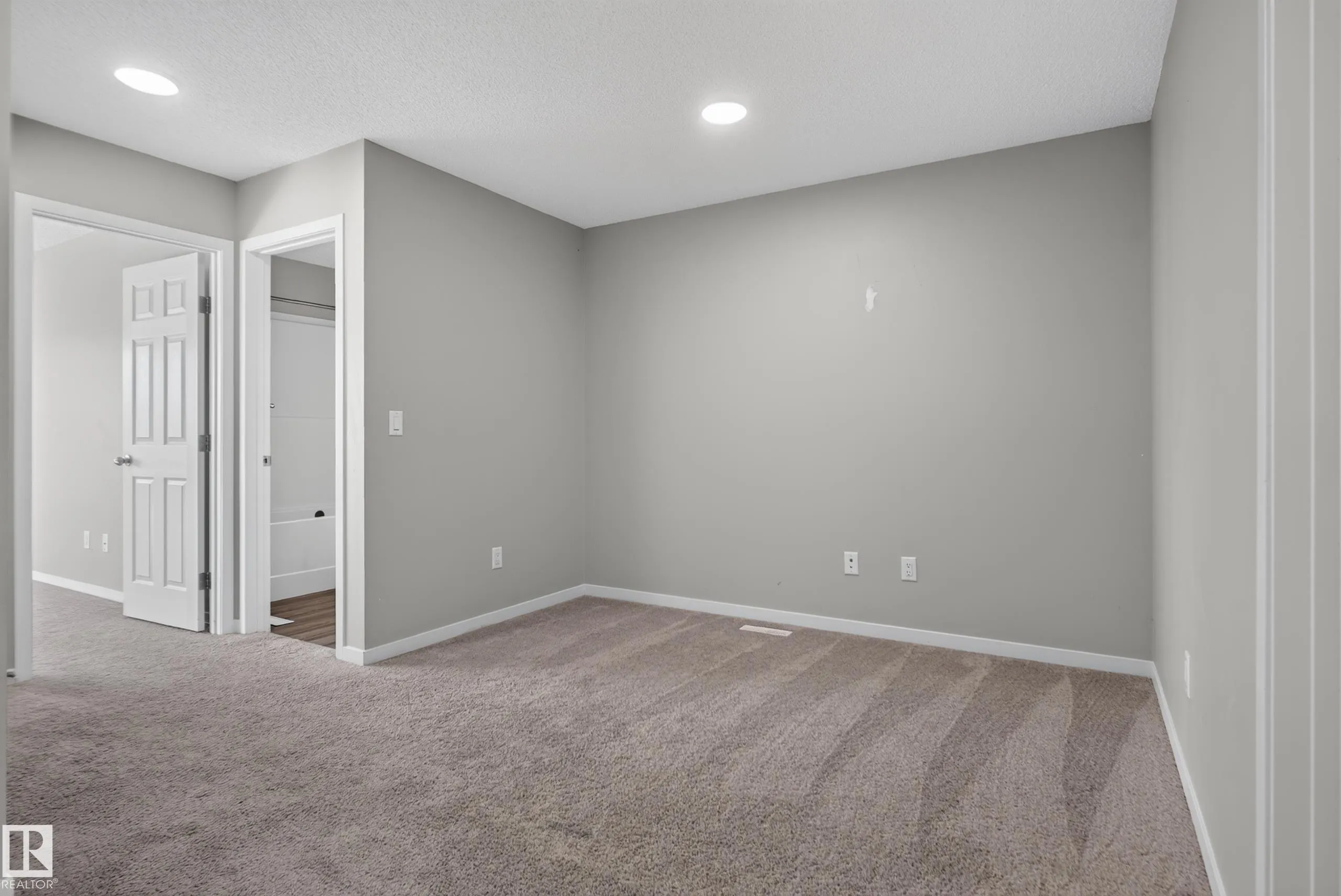 9330 COOPER Bend