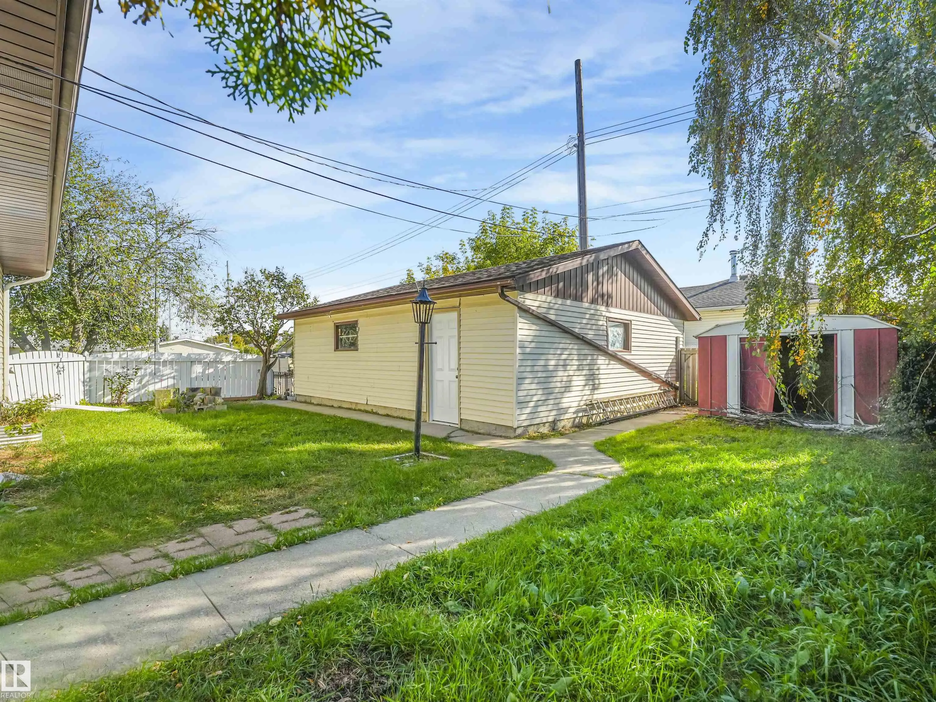 13540 110 Street